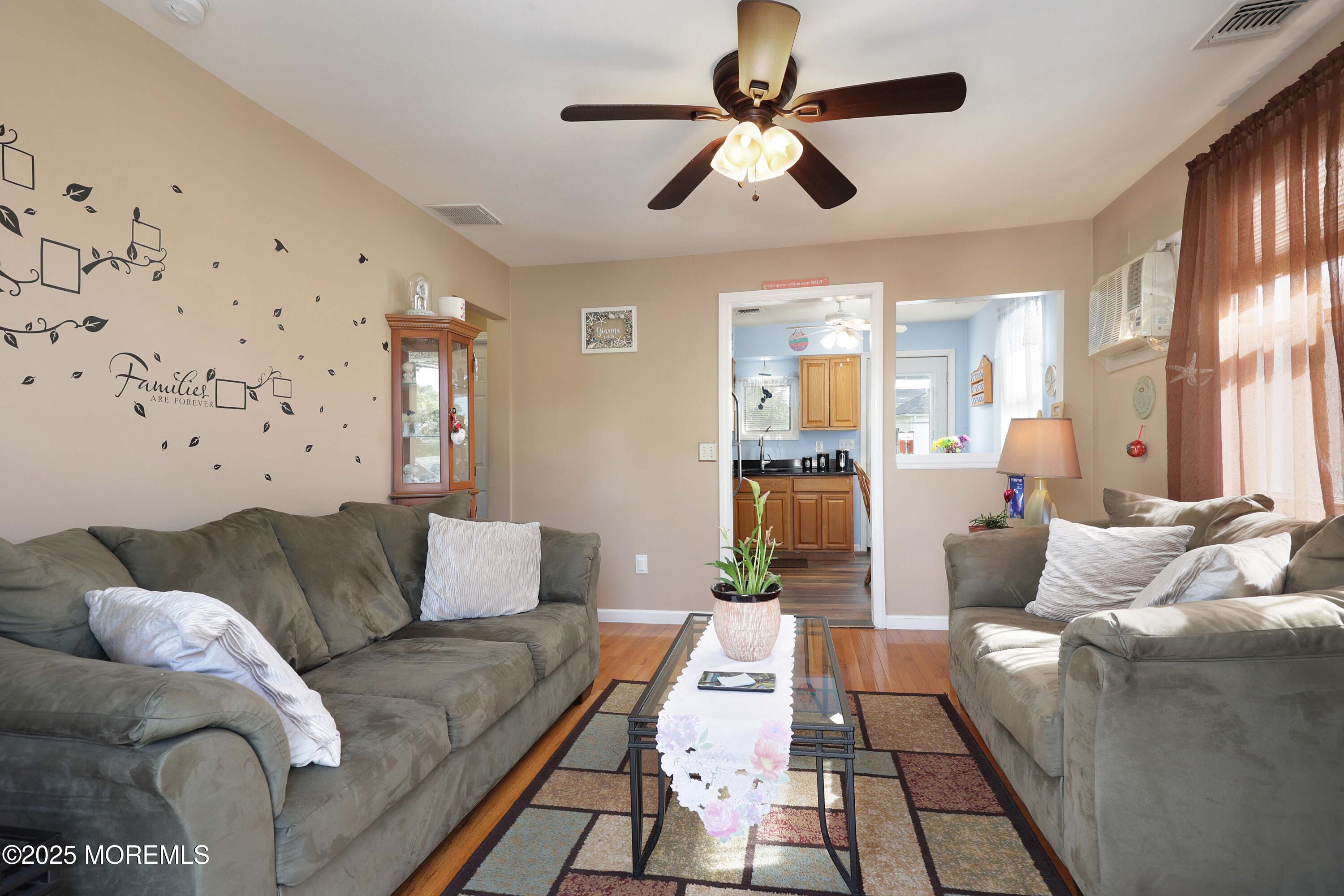 62 Seeley Avenue, Keansburg, New Jersey image 9