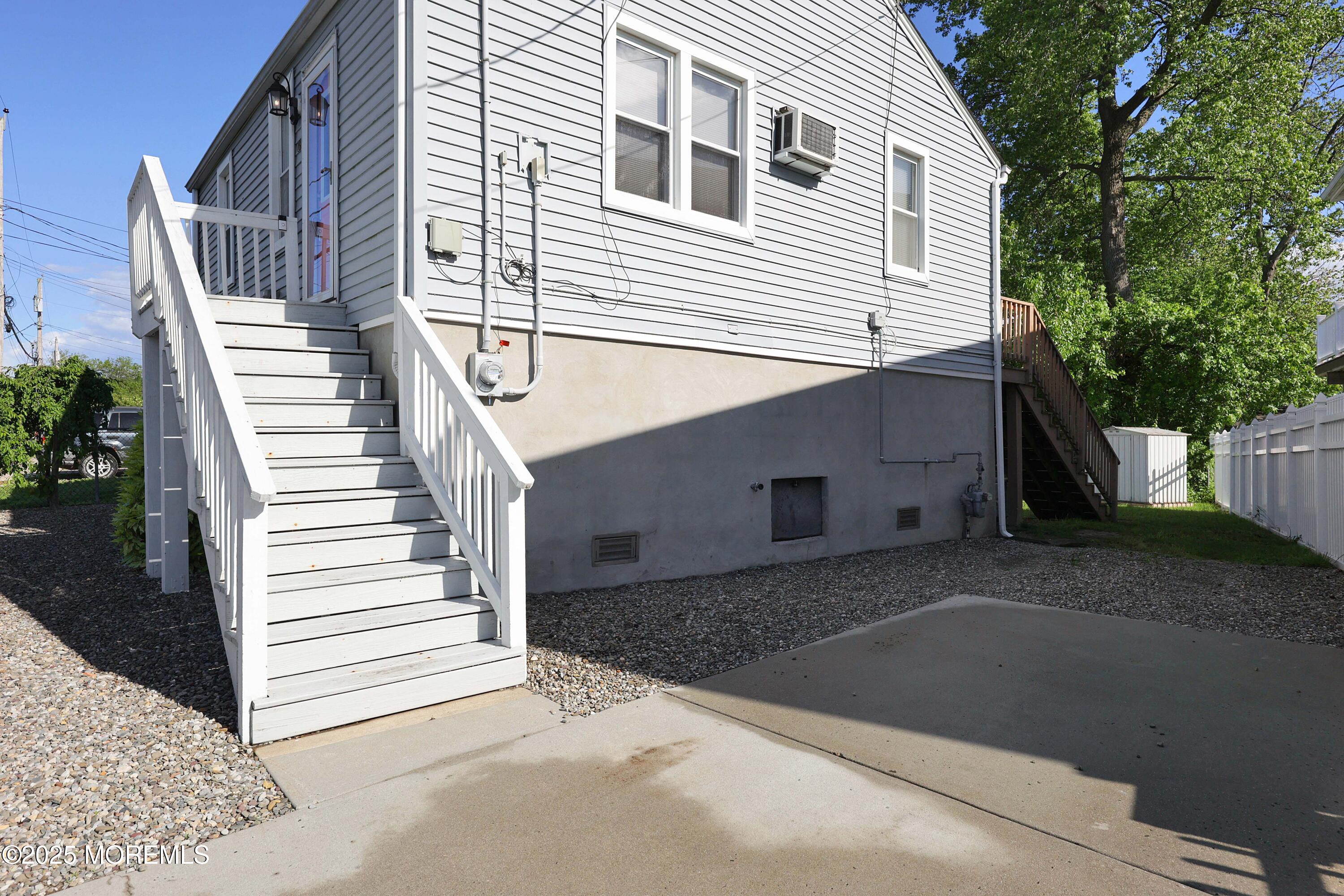 62 Seeley Avenue, Keansburg, New Jersey image 4
