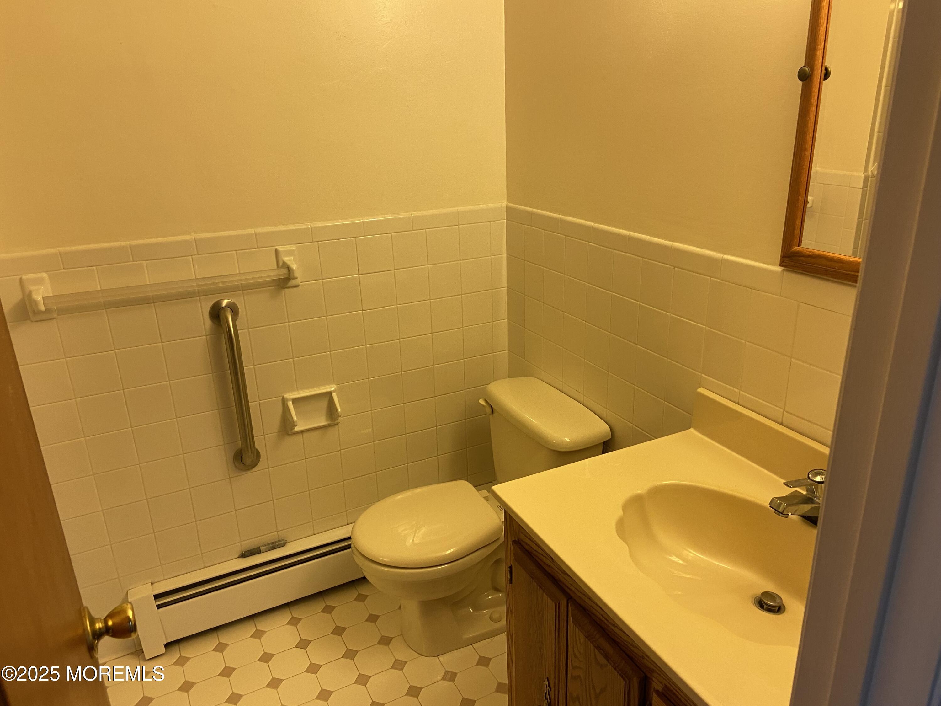2 Seville Place, Toms River, New Jersey image 15
