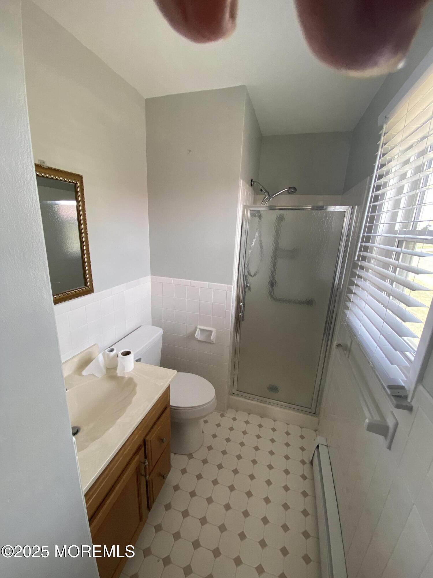 2 Seville Place, Toms River, New Jersey image 10