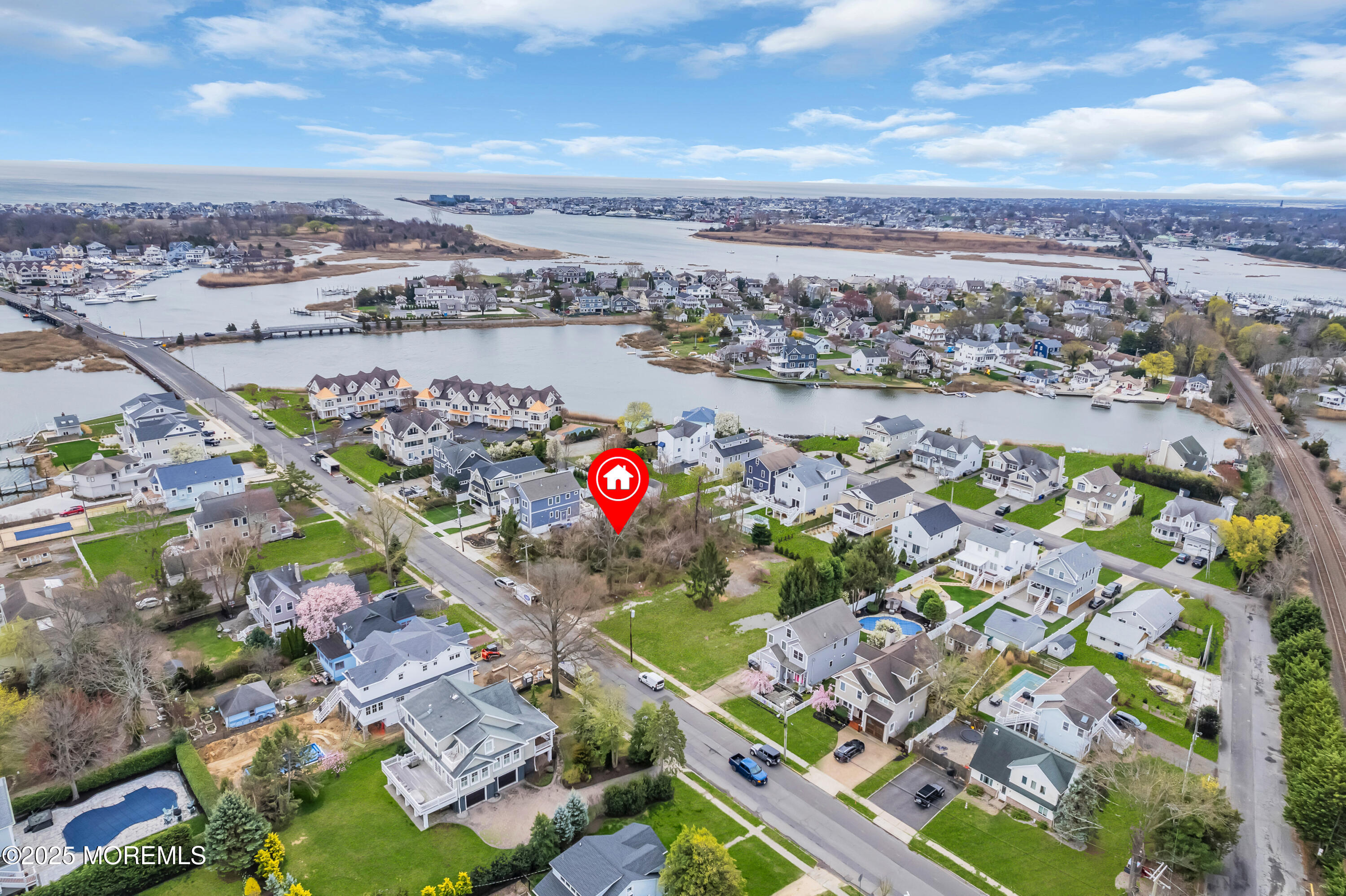 323-325 Fisk Avenue, Brielle, New Jersey image 3