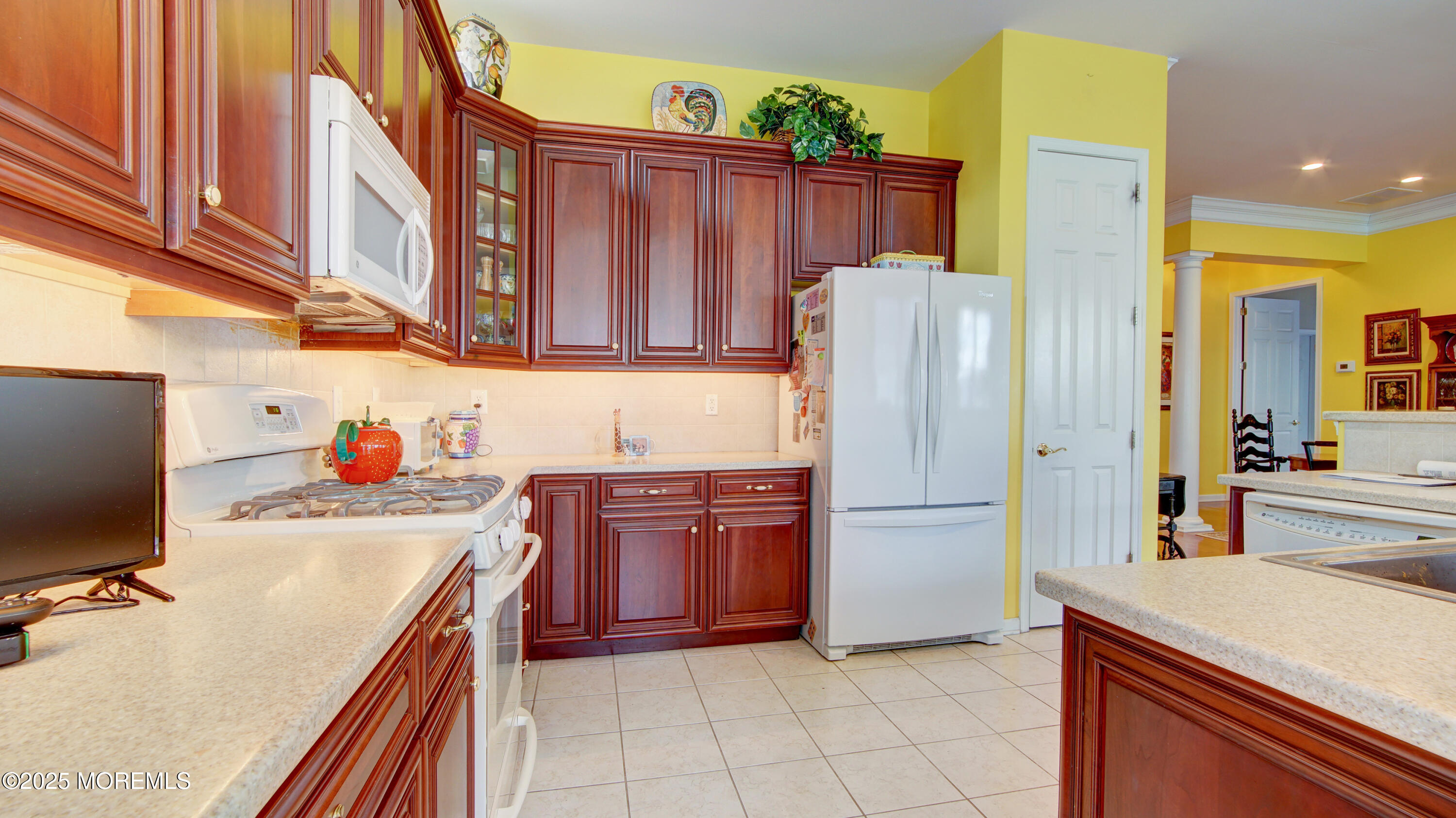 2 Tamarack Road, Monroe Township, New Jersey image 11