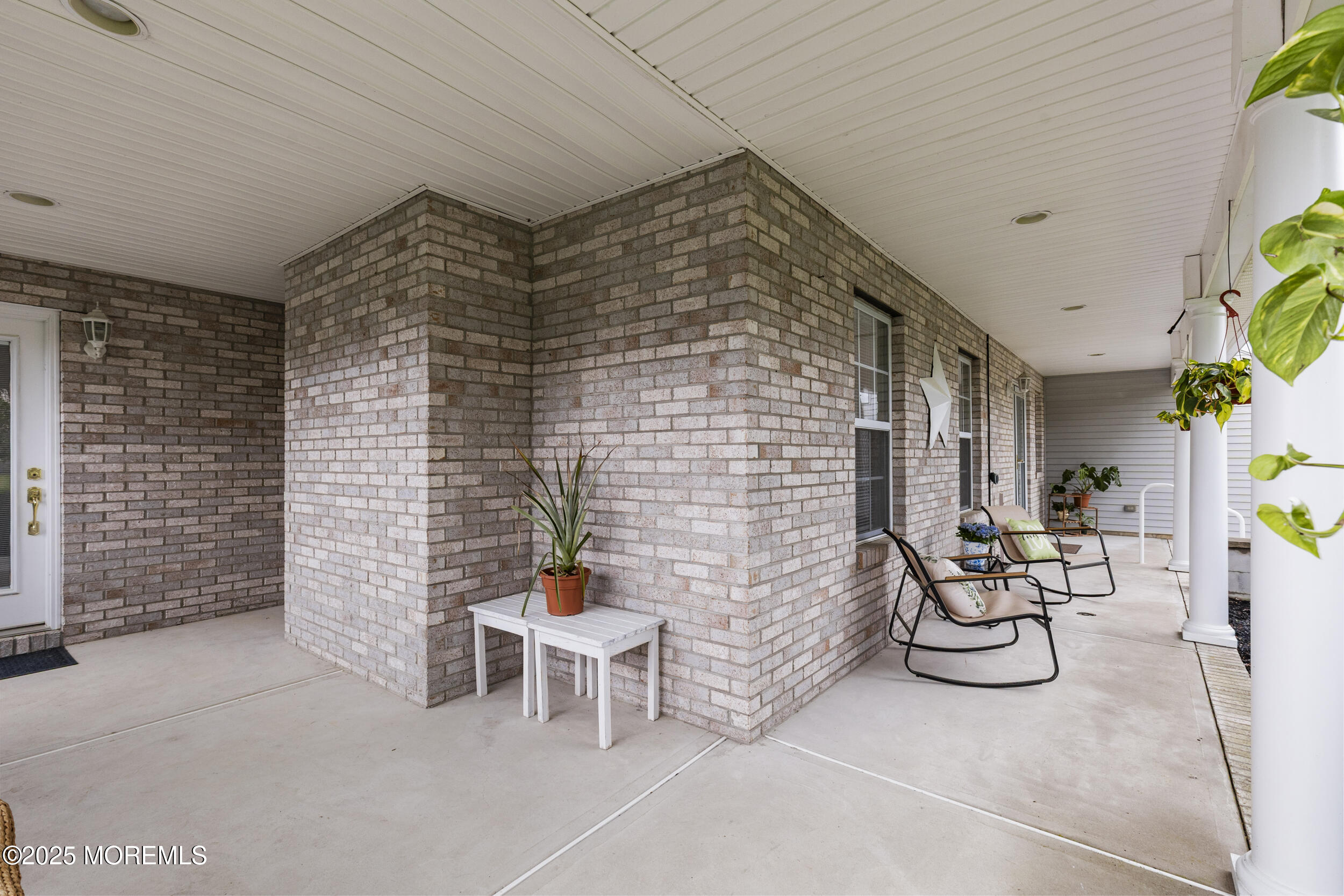 39 Sarah Lane, Howell, New Jersey image 6