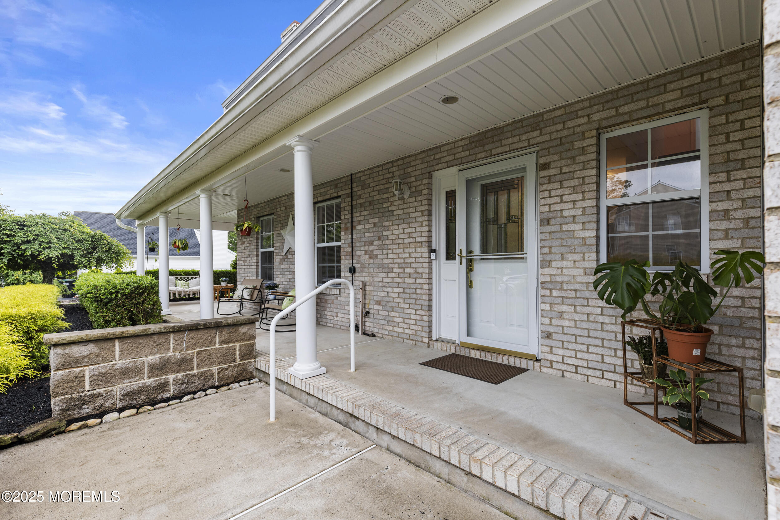 39 Sarah Lane, Howell, New Jersey image 4