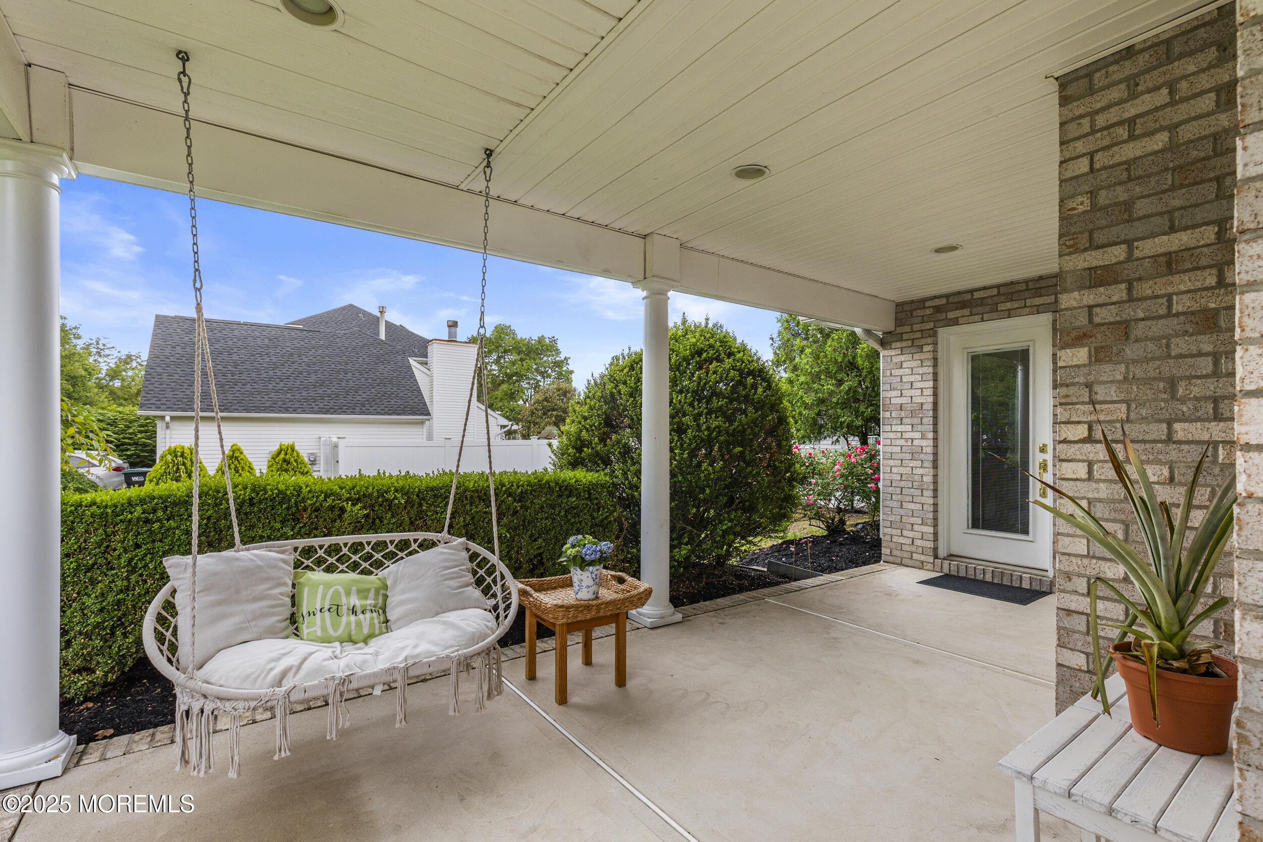 39 Sarah Lane, Howell, New Jersey image 5