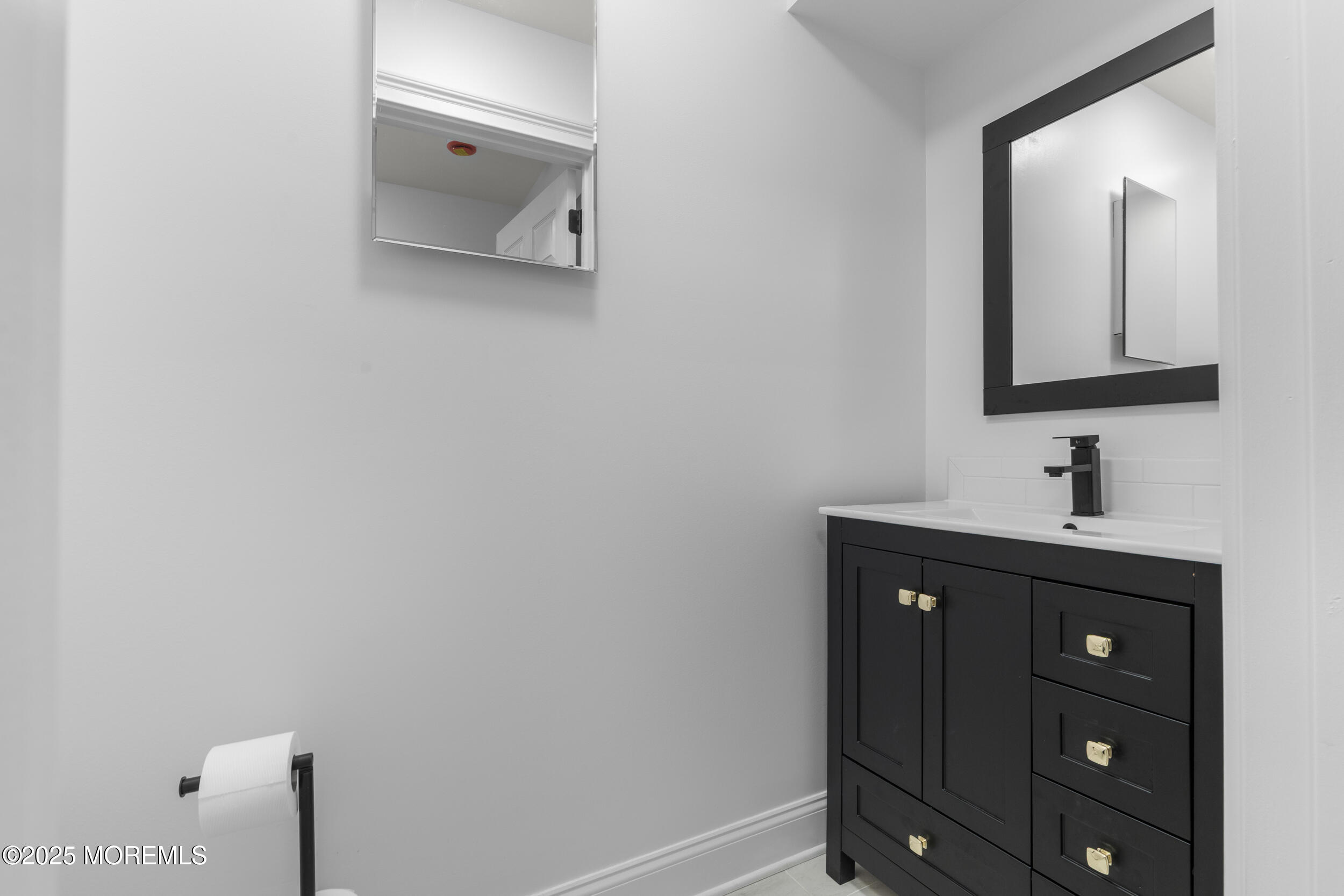 39 Sarah Lane, Howell, New Jersey image 17
