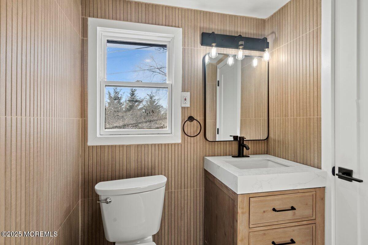 1402 Monmouth Boulevard, Wall, New Jersey image 17