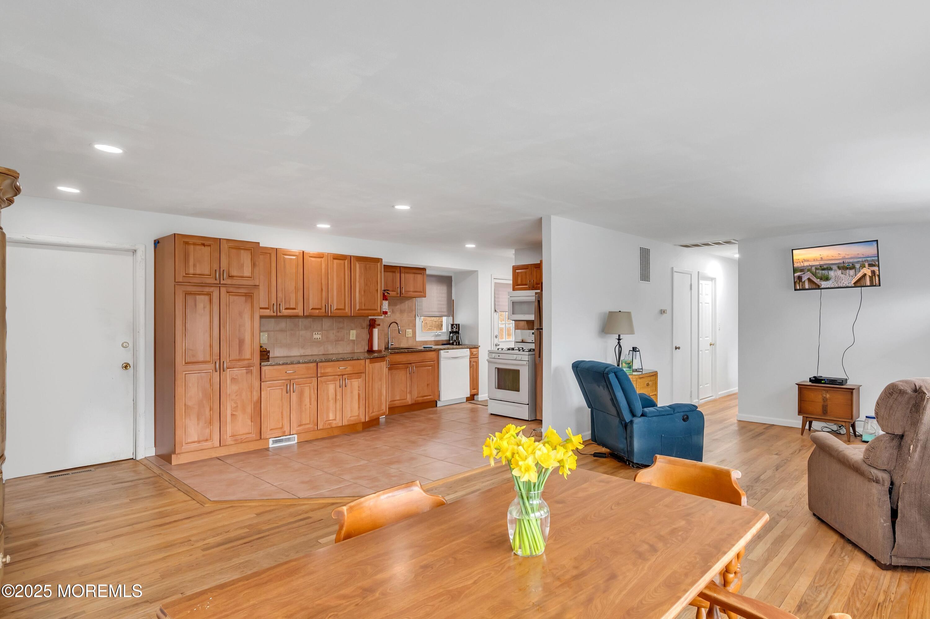 1272 Aldrich Road, Jackson, New Jersey image 11