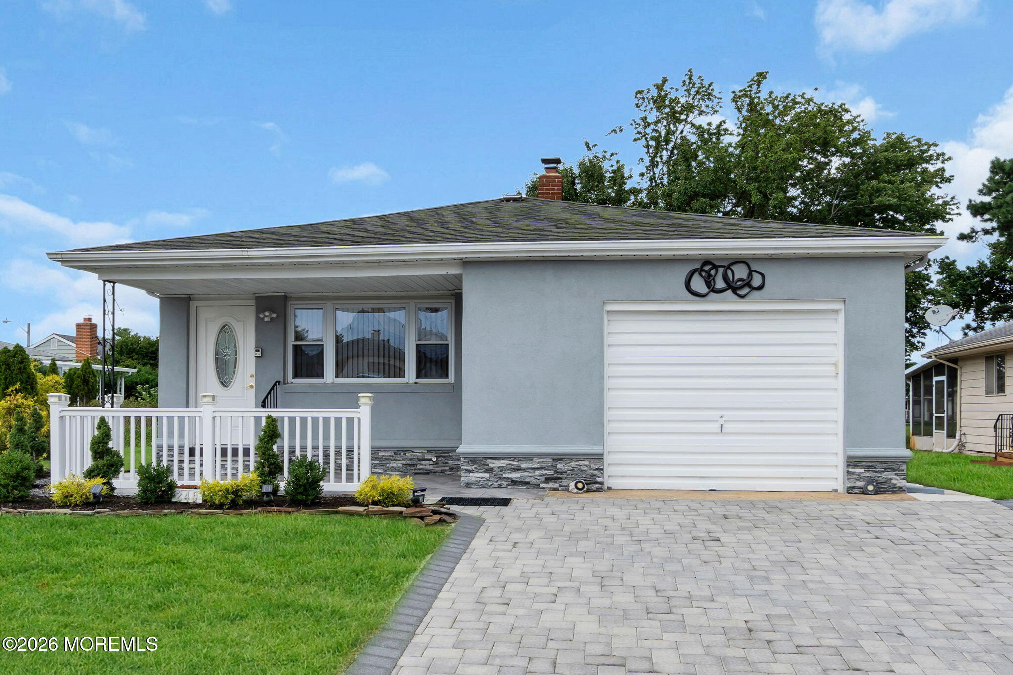 246 Charlotteville Drive N