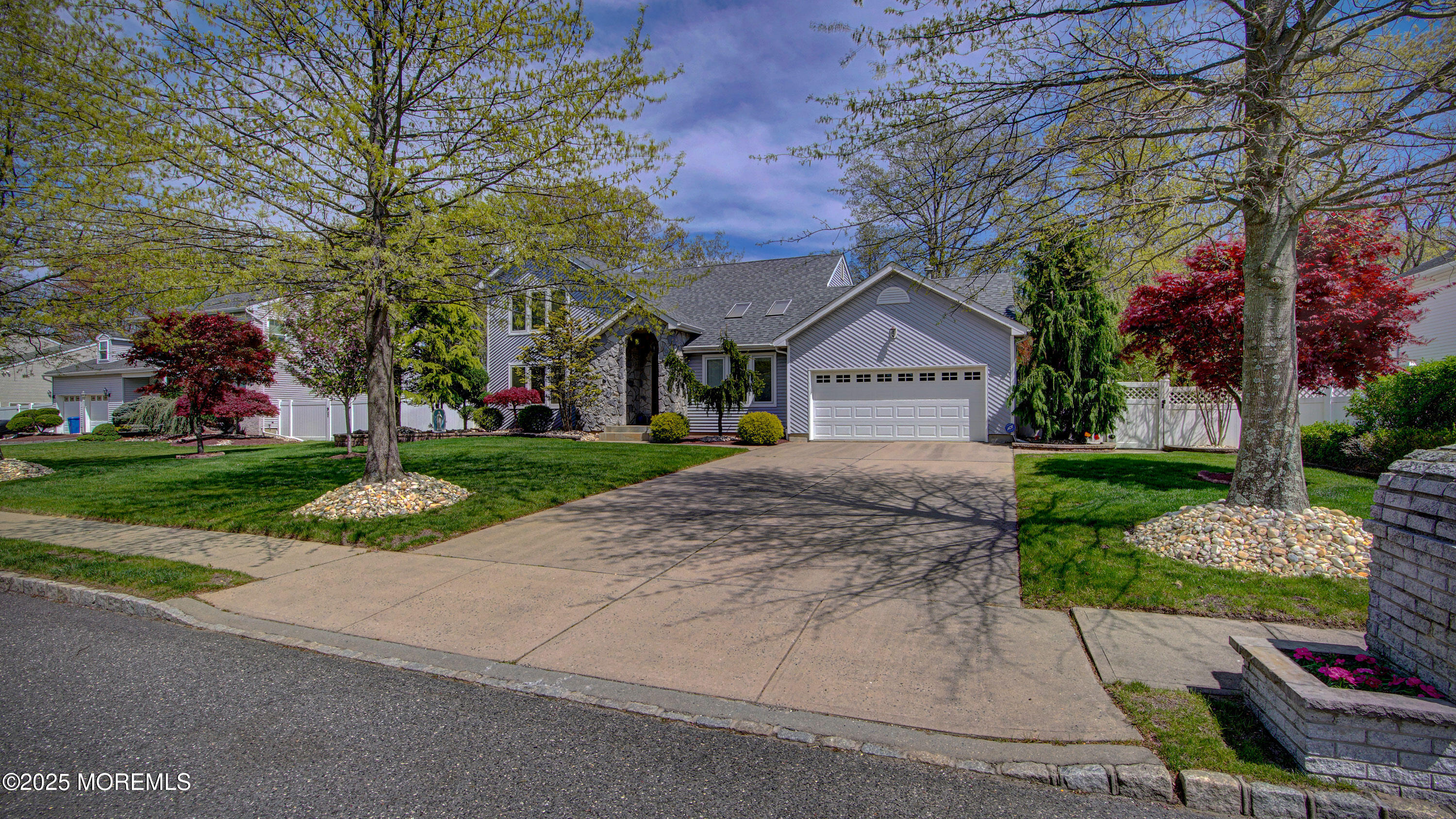 4 Weasel Creek Court, Howell, New Jersey image 3