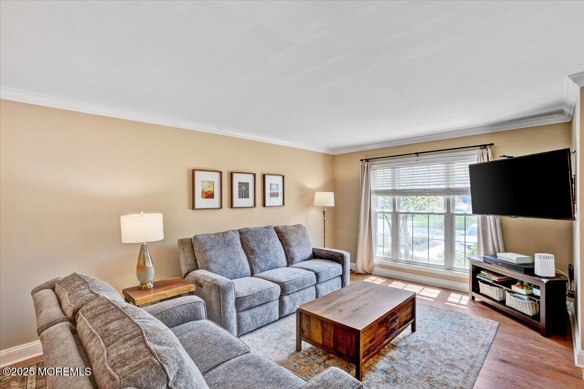 201 Ashwood Court, Howell, New Jersey image 6
