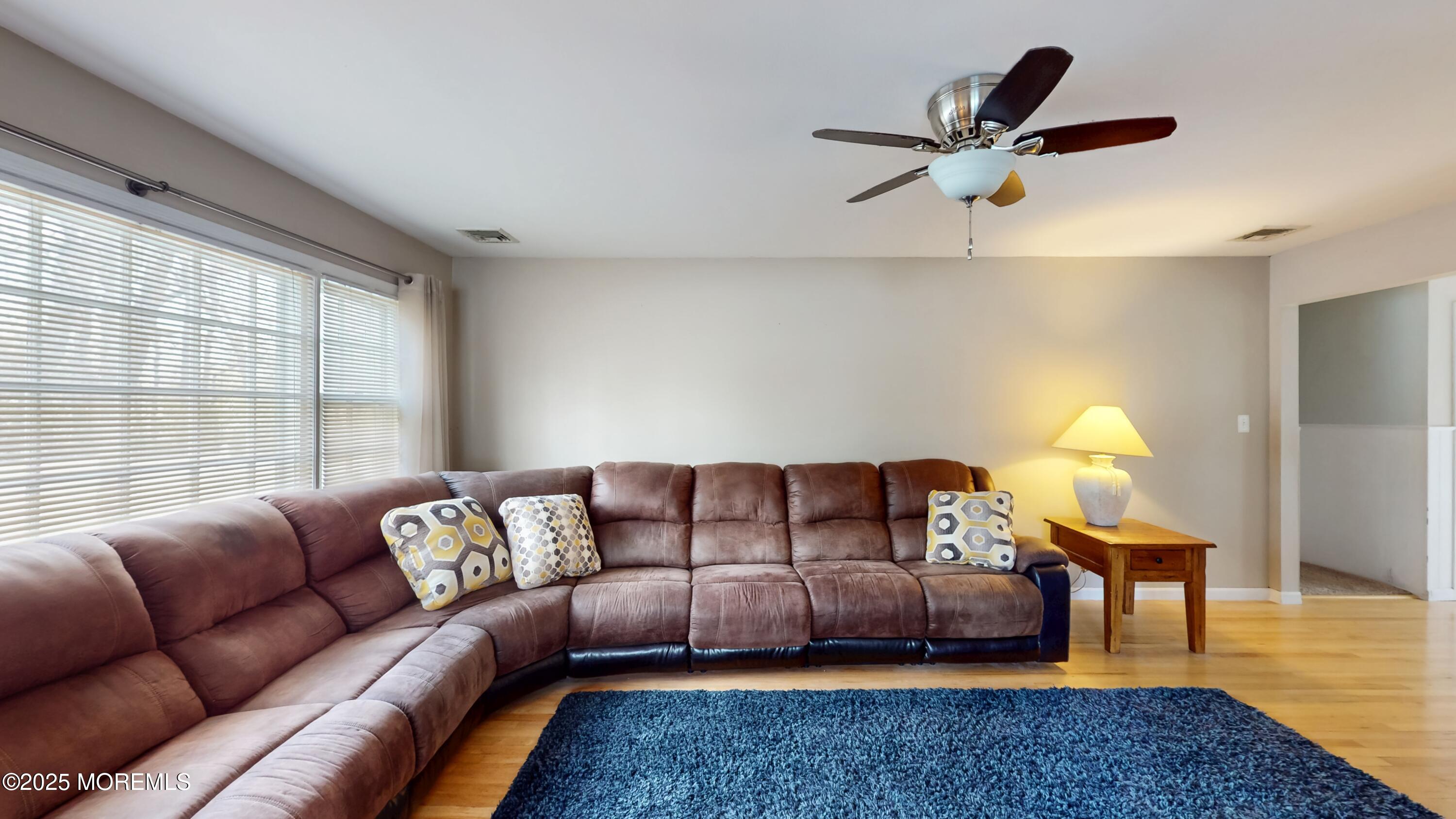 9 Gulfstream Boulevard, Middlesex, New Jersey image 9