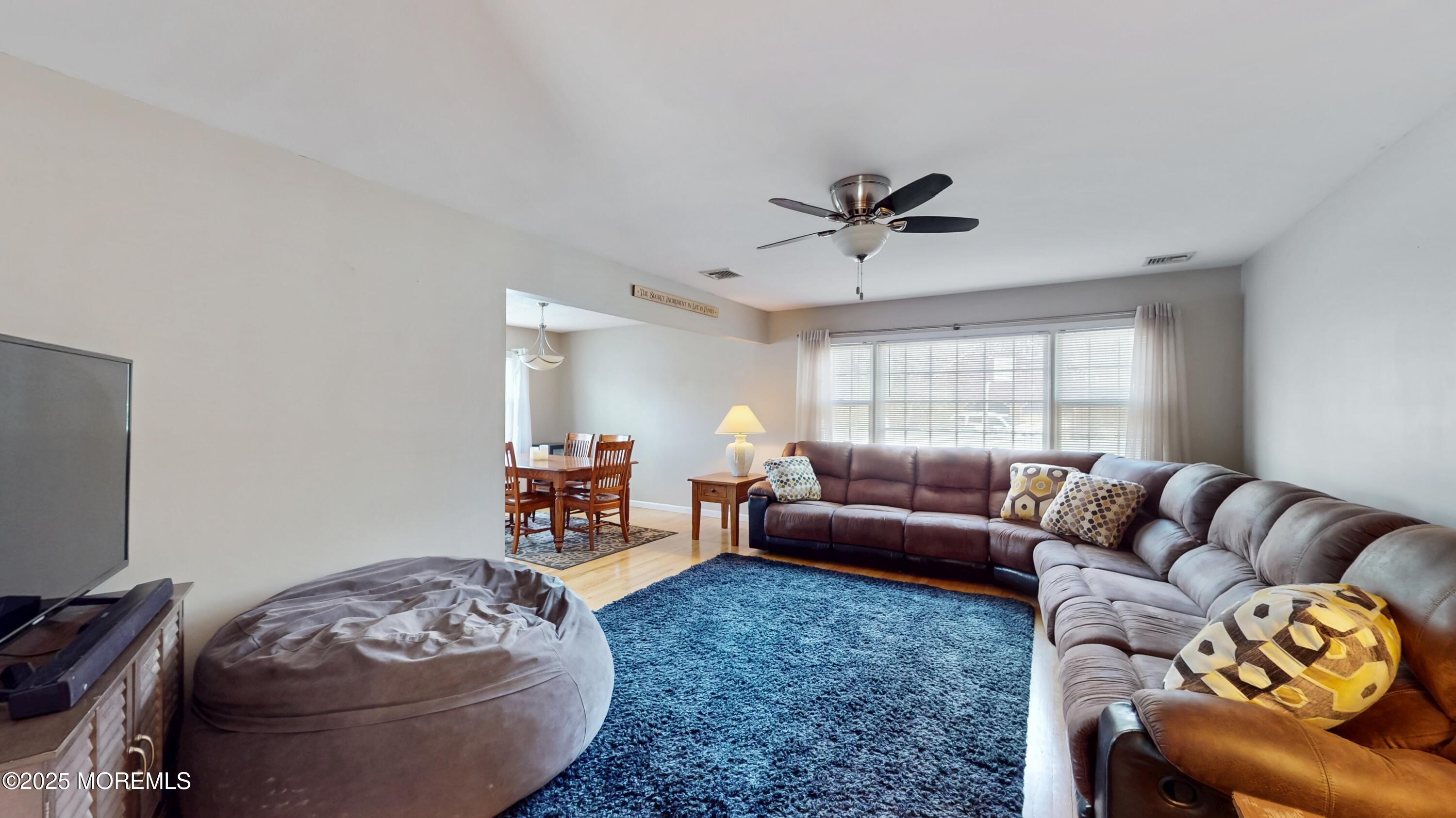 9 Gulfstream Boulevard, Middlesex, New Jersey image 8