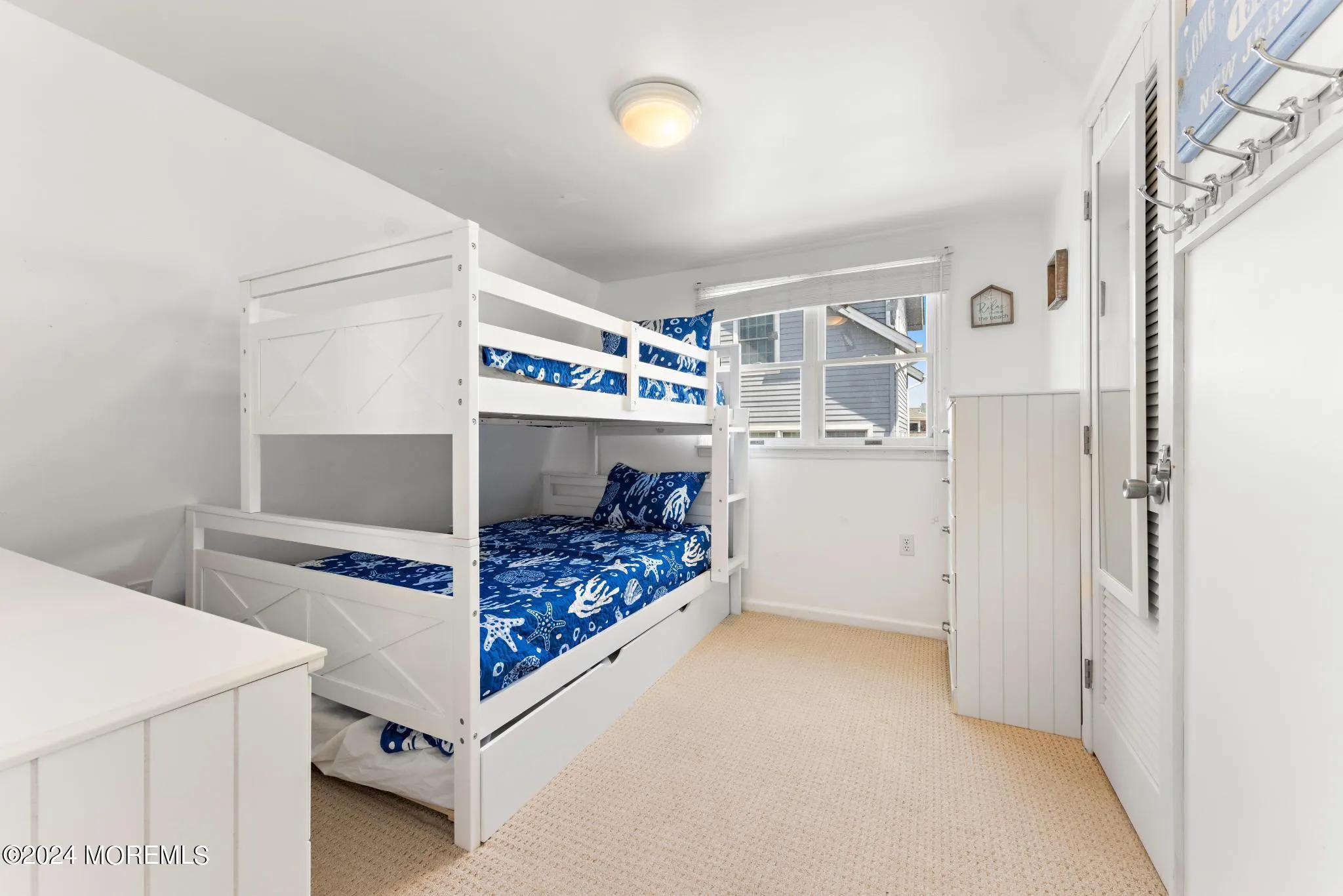 Ship Bottom, New Jersey 08008, United States, 3 Bedrooms Bedrooms, ,2 BathroomsBathrooms,Residential,Active,87587