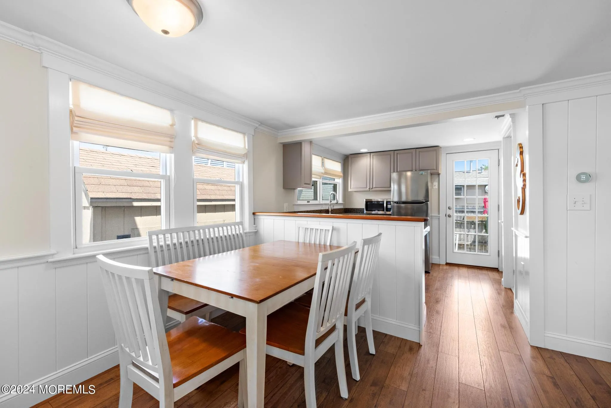 Ship Bottom, New Jersey 08008, United States, 3 Bedrooms Bedrooms, ,2 BathroomsBathrooms,Residential,Active,87587