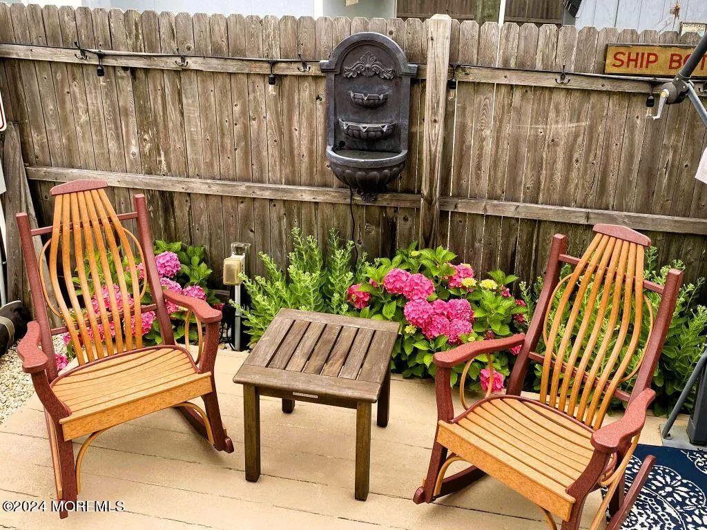 Ship Bottom, New Jersey 08008, United States, 3 Bedrooms Bedrooms, ,2 BathroomsBathrooms,Residential,Active,87587