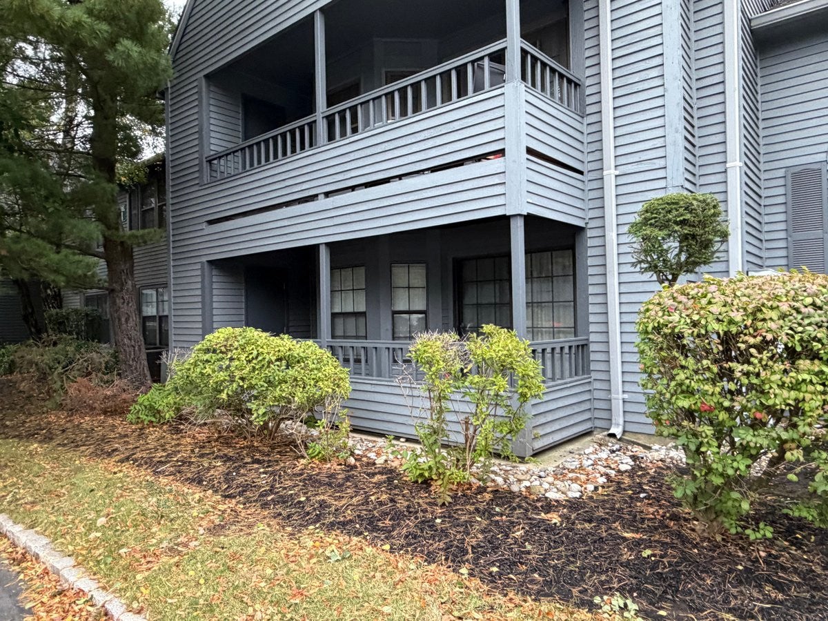 406 Woodhaven Drive