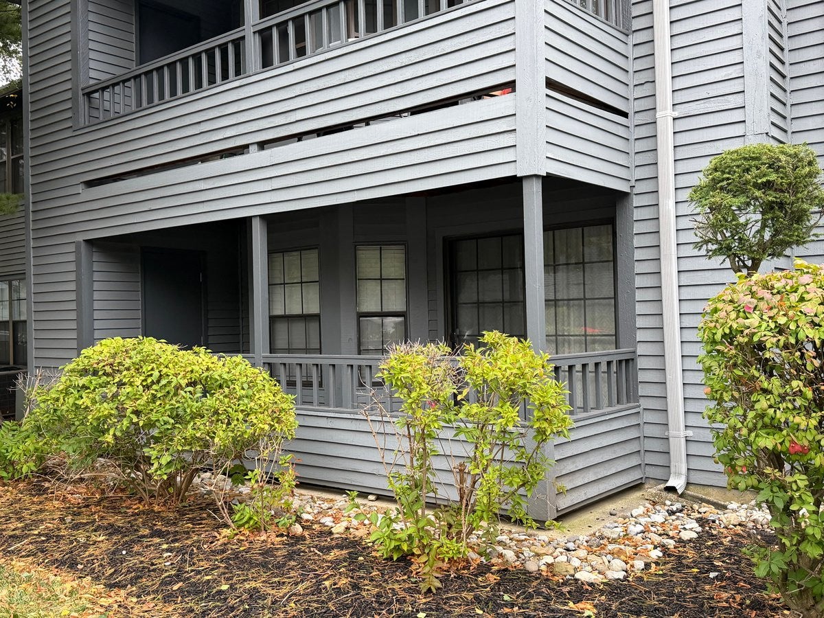 406 Woodhaven Drive