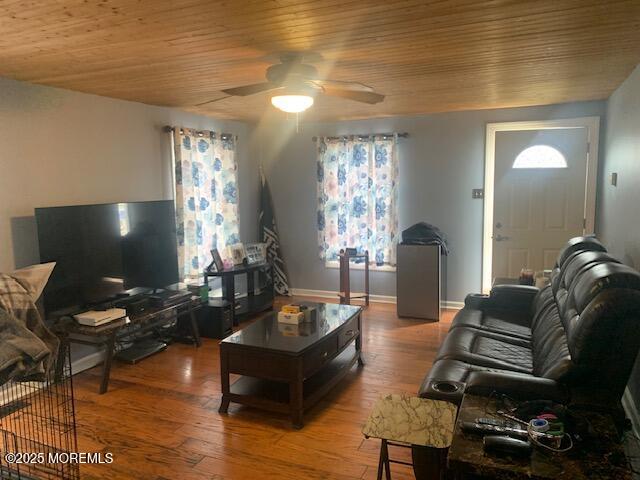 558 Lloyd Road, Toms River, New Jersey image 2