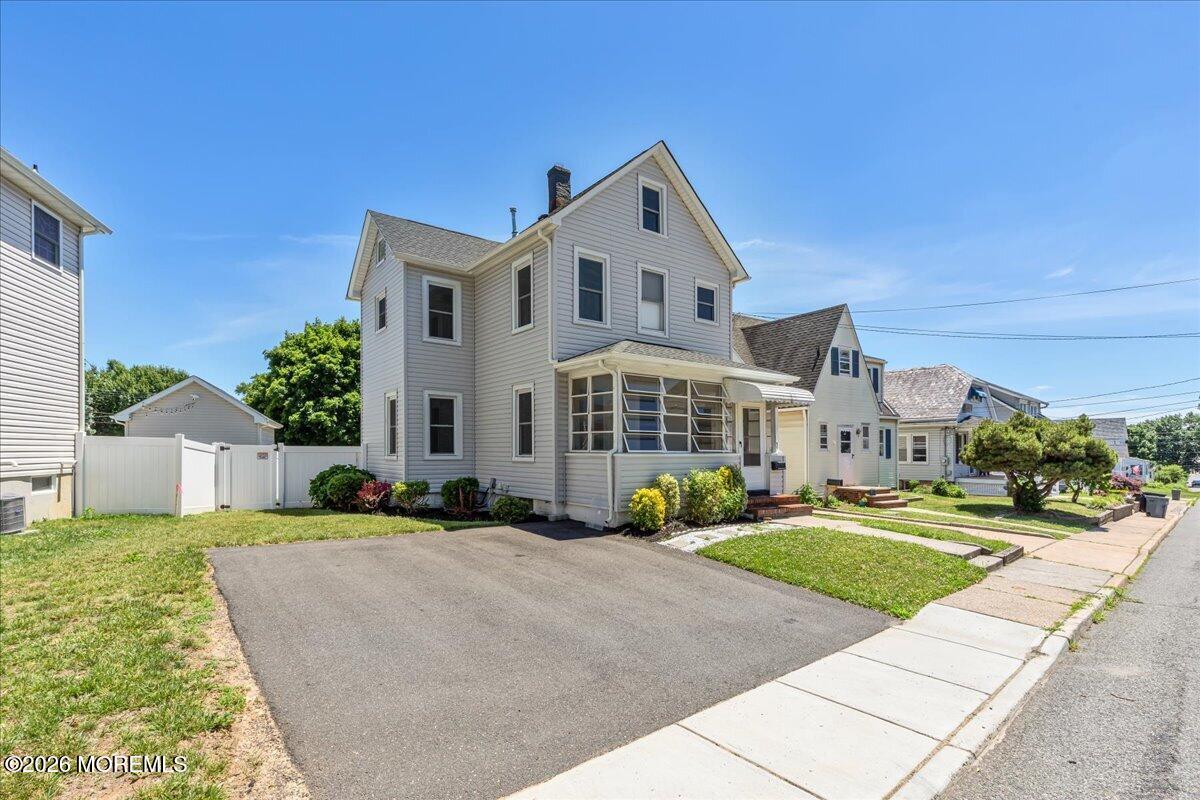 94 Riva Avenue