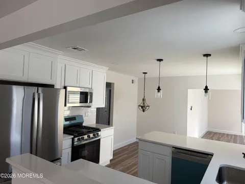 18 Mansfield Avenue, Manchester, NJ 08759 - #: 22602783