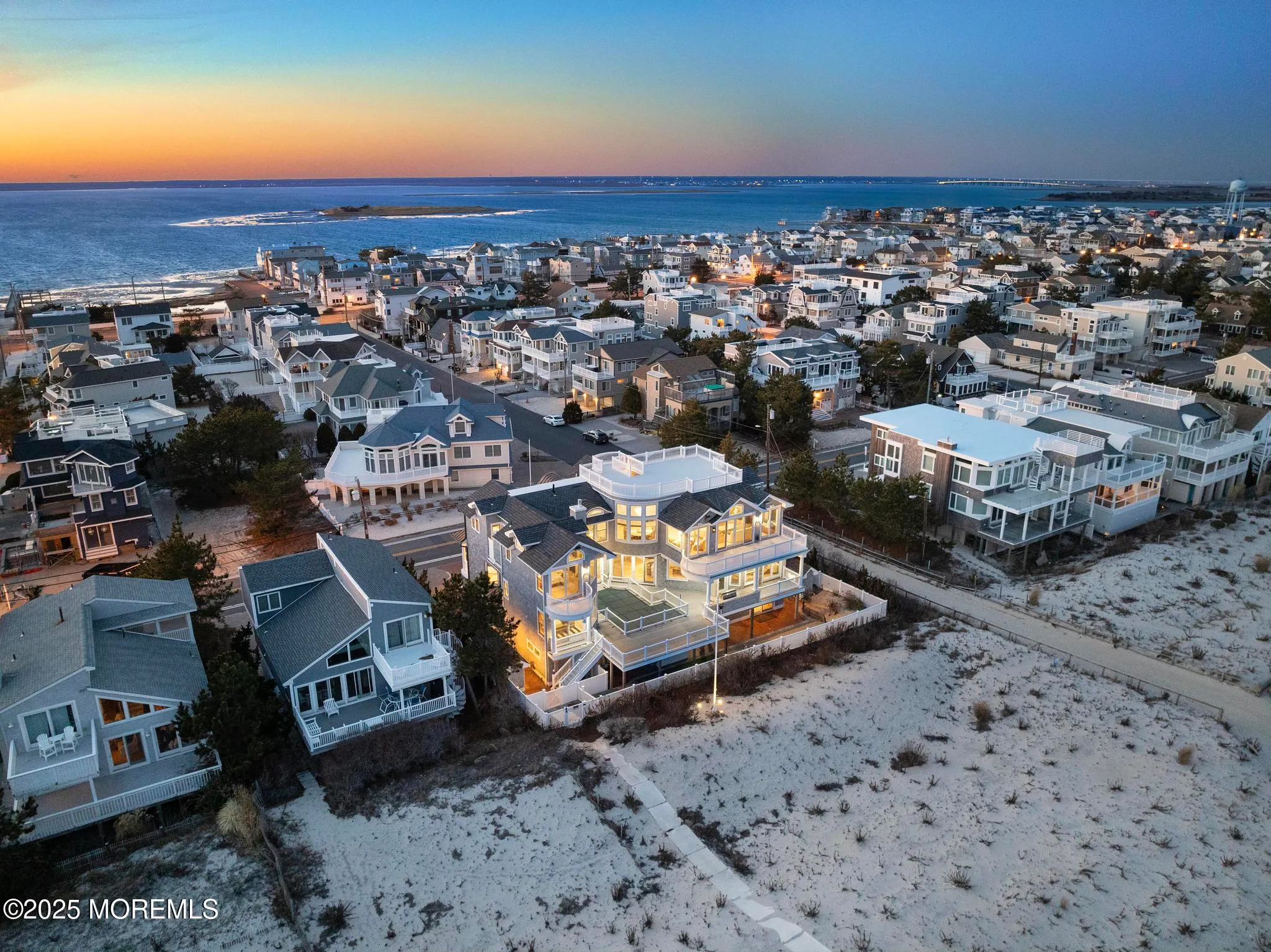 Long Beach Twp, New Jersey 08008, United States, 7 Bedrooms Bedrooms, ,9 BathroomsBathrooms,Residential,Active,130939