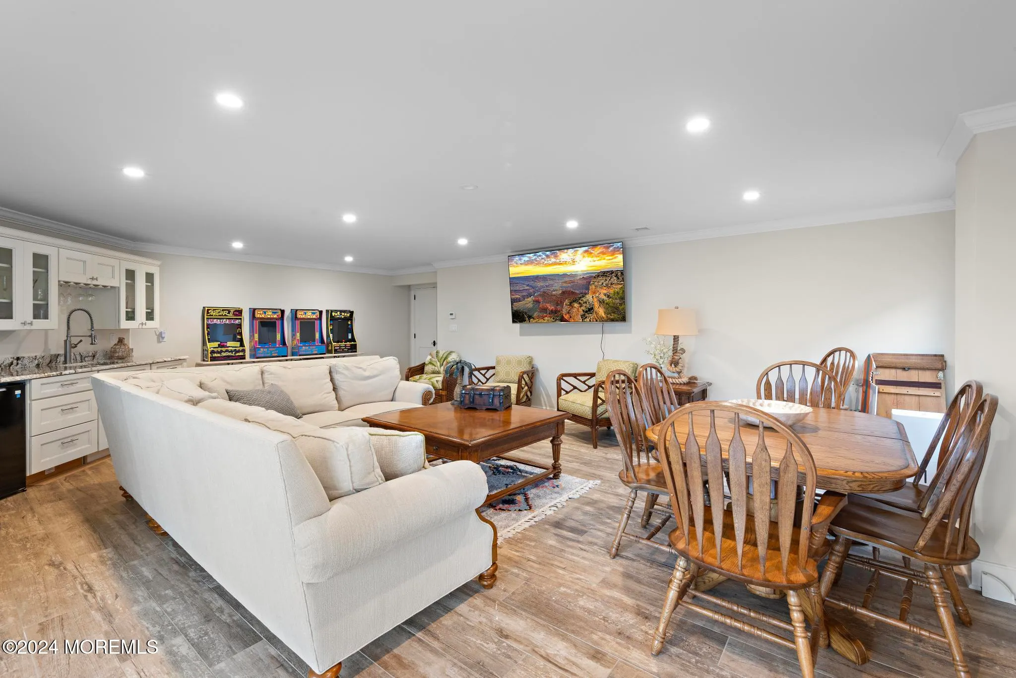 Long Beach Twp, New Jersey 08008, United States, 7 Bedrooms Bedrooms, ,9 BathroomsBathrooms,Residential,Active,130939