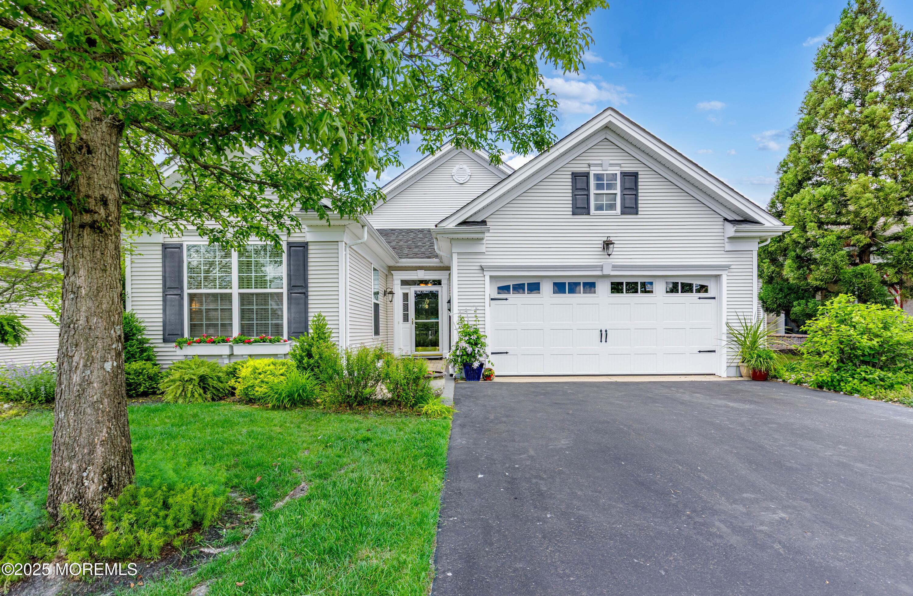 19 Balmoral Drive, Jackson, New Jersey image 2
