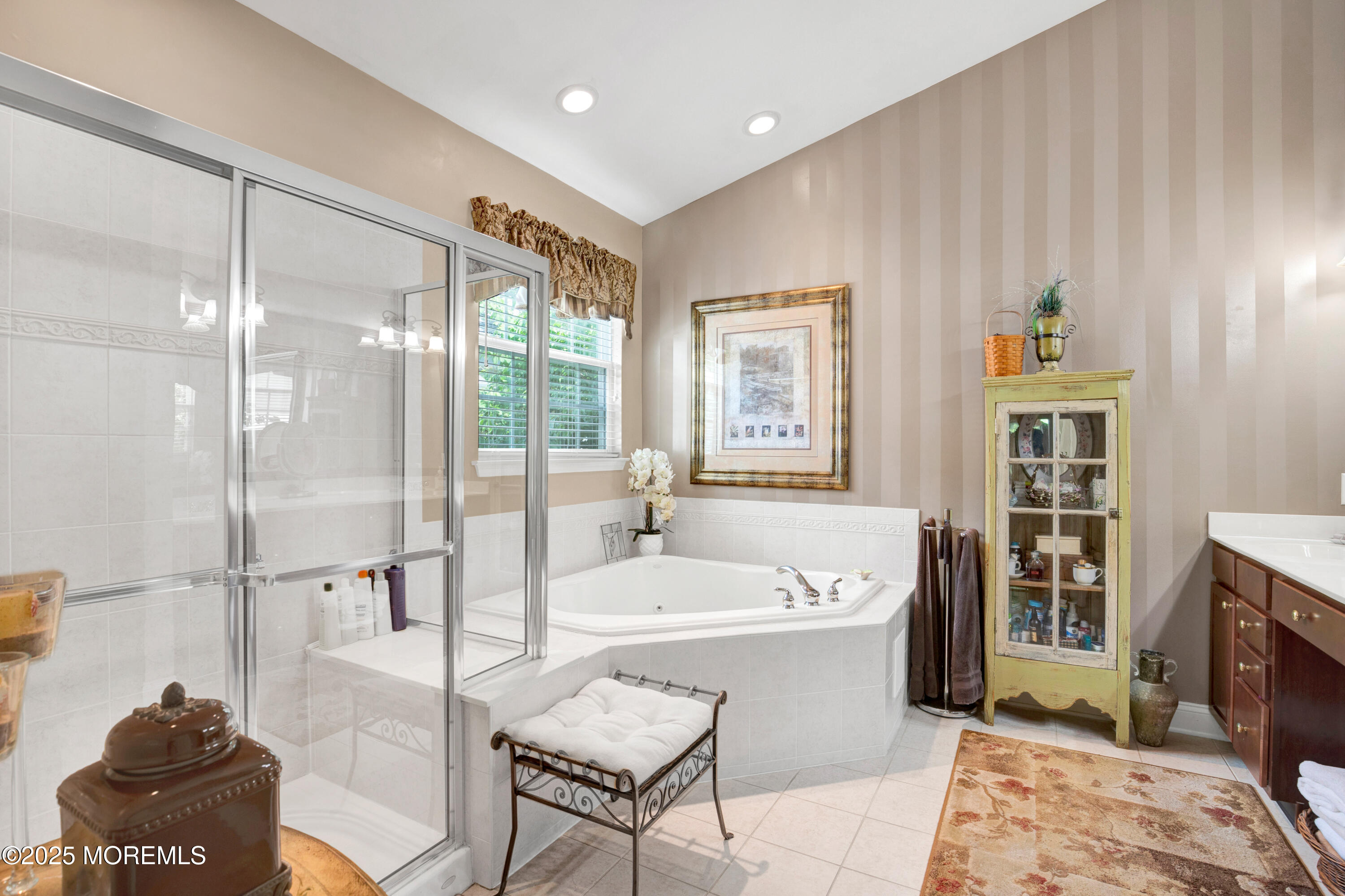 19 Balmoral Drive, Jackson, New Jersey image 29