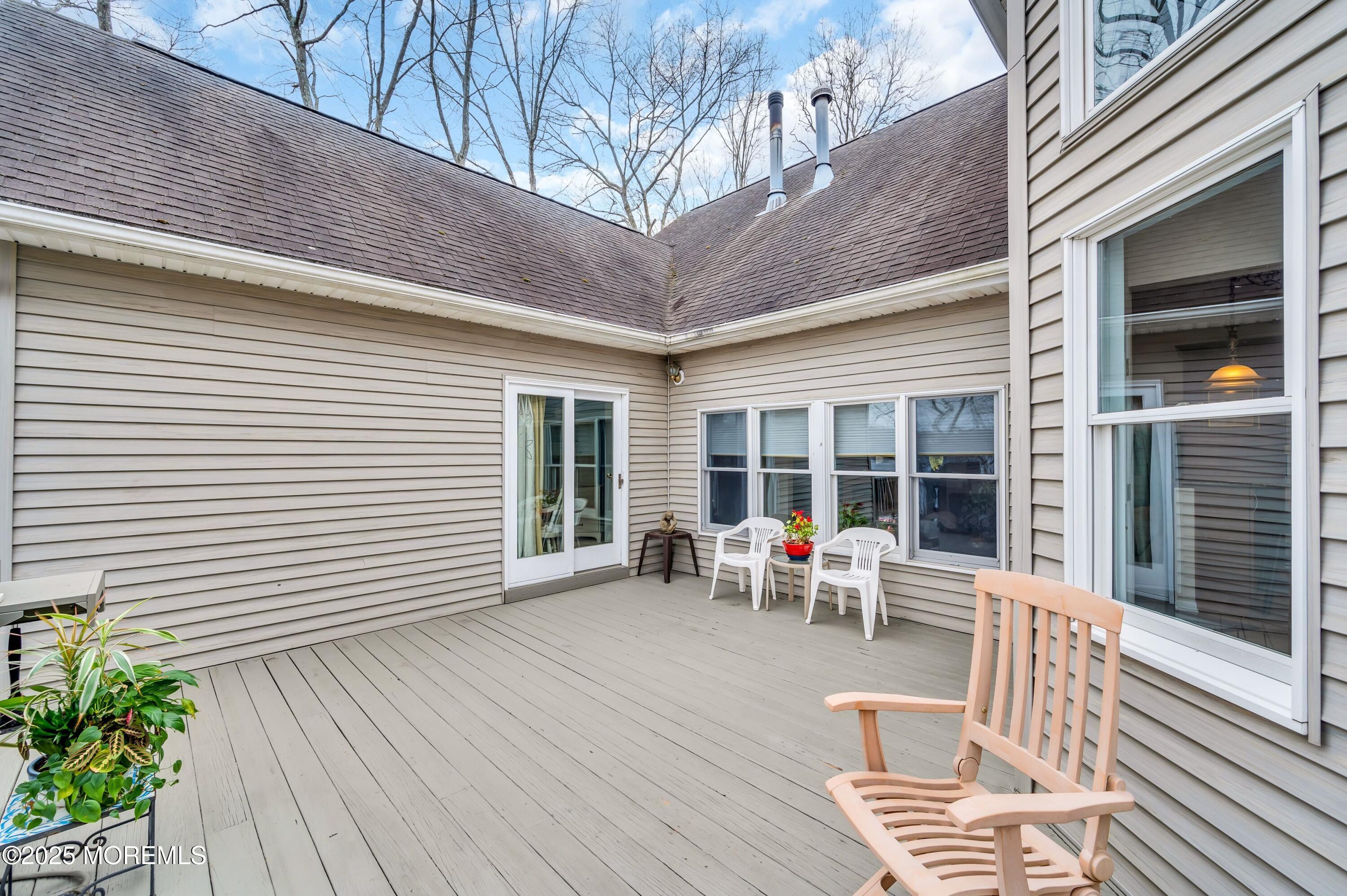 636 Winding River Road, Brick, New Jersey image 17