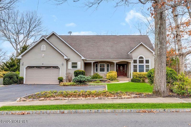 636 Winding River Road, Brick, New Jersey image 2