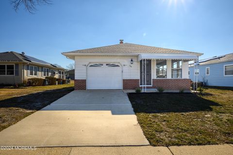 106 Bananier Drive, Toms River, NJ 08757 - MLS#: 22421796