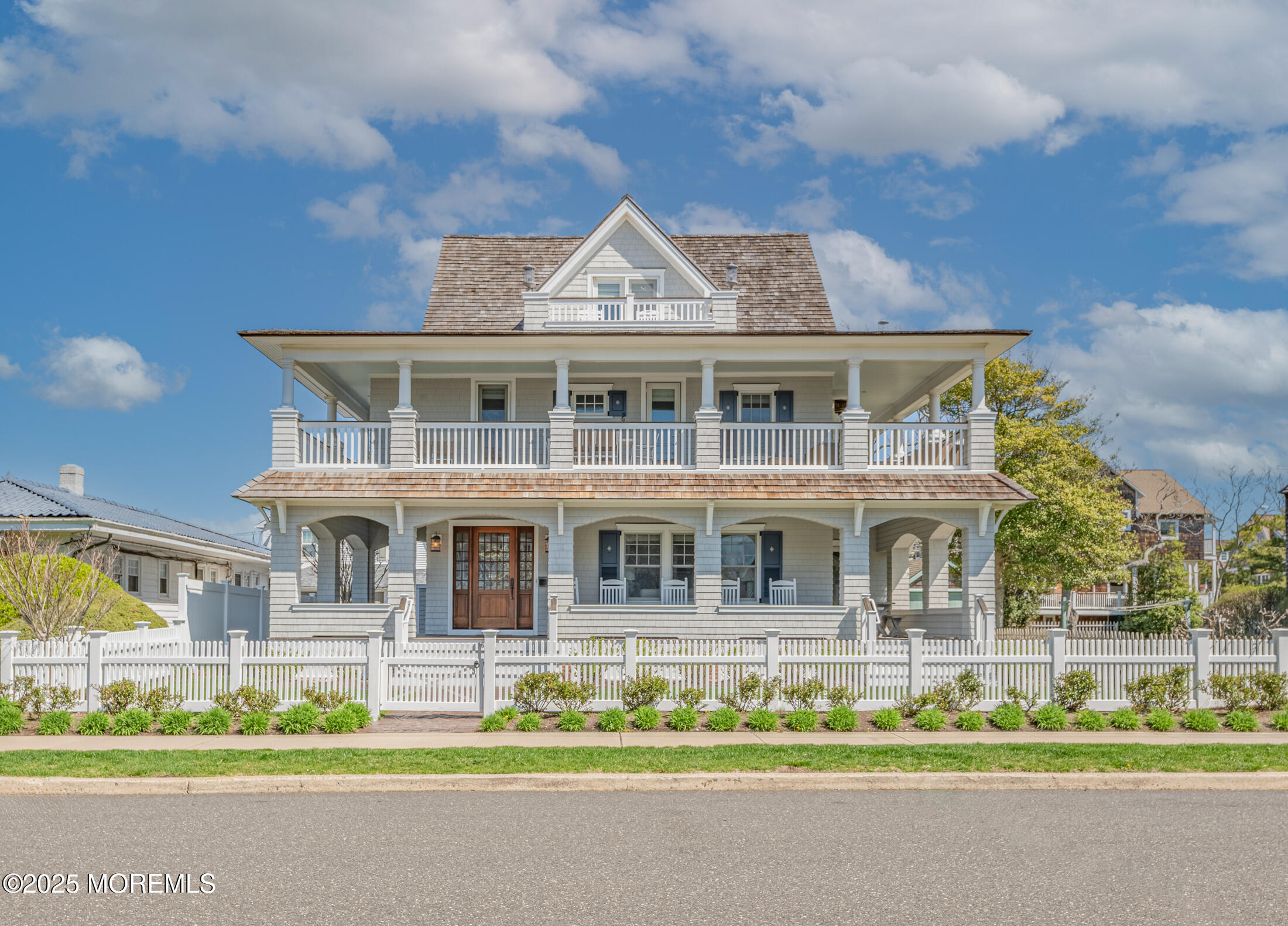 26 Bridge, Bay Head, New Jersey image 2