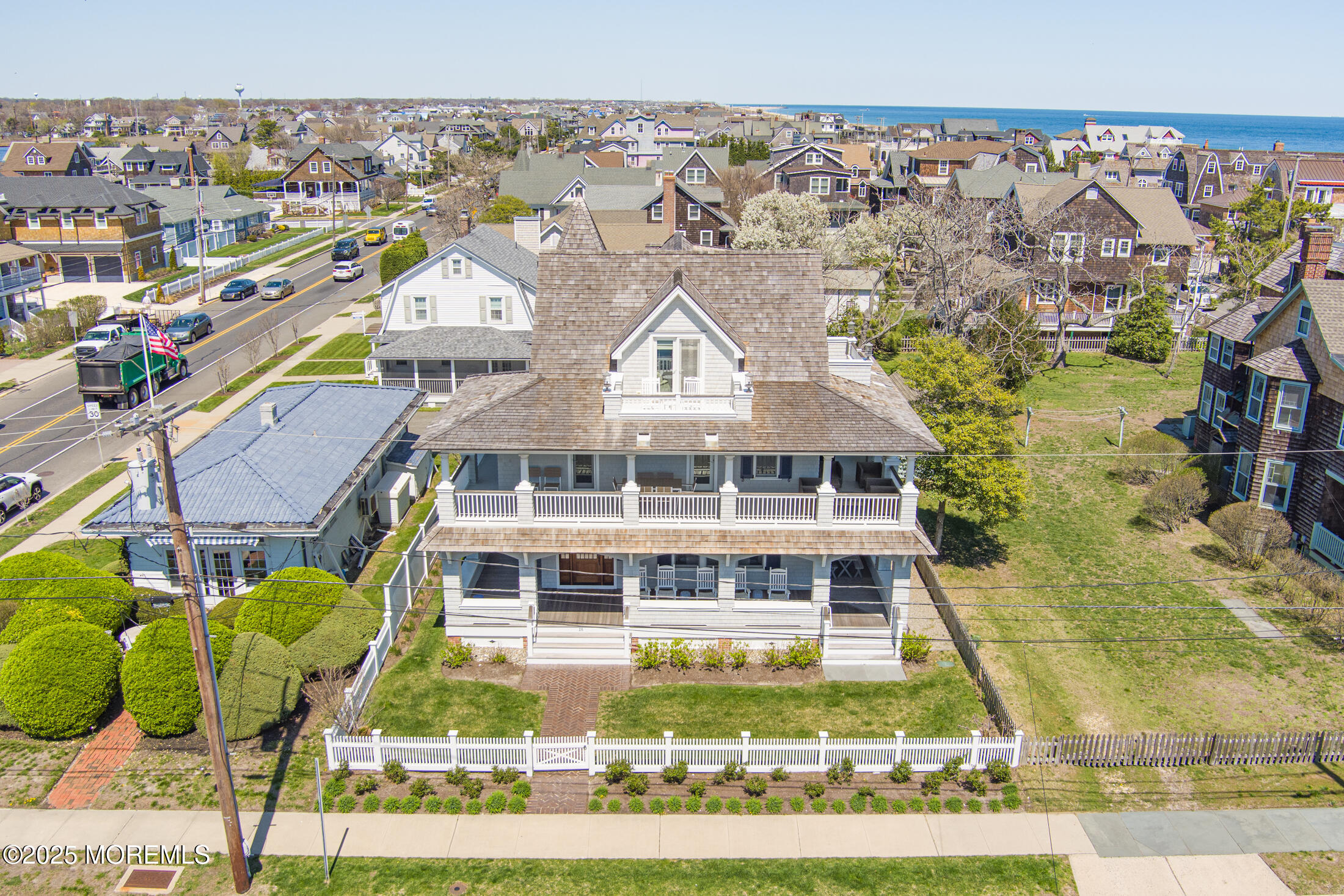 26 Bridge, Bay Head, New Jersey image 44