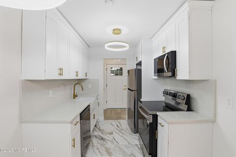 Photo of 236 Medford Court #J, Manalapan, NJ 07726 (MLS # 22611147)