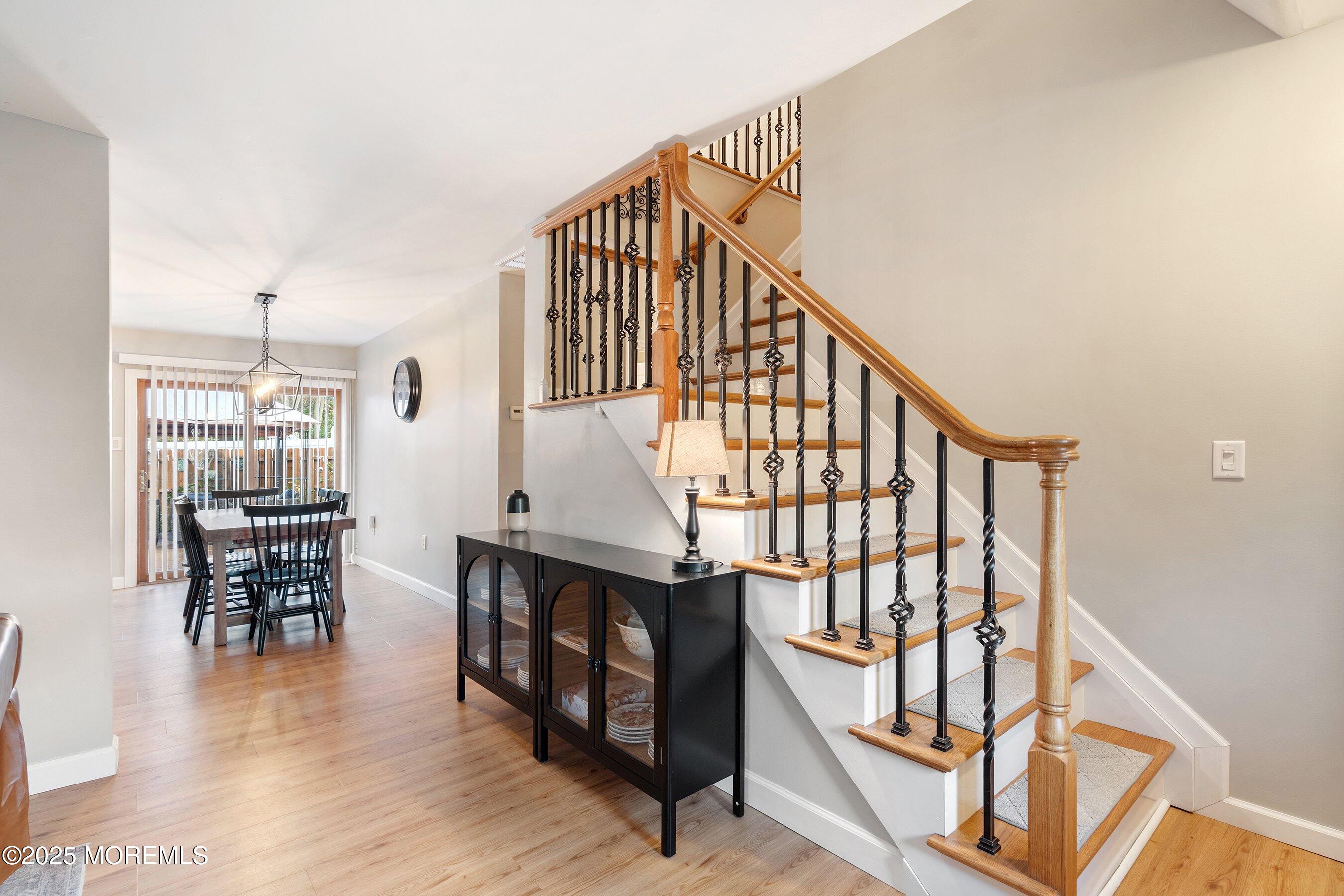 111 Applegate Avenue