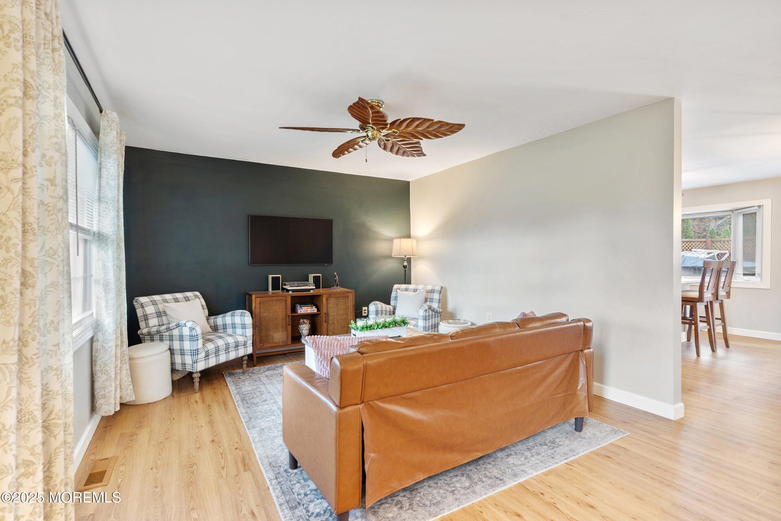 111 Applegate Avenue