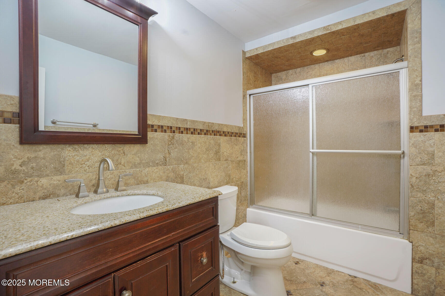 48 Pinetree Drive, Parlin, New Jersey image 19