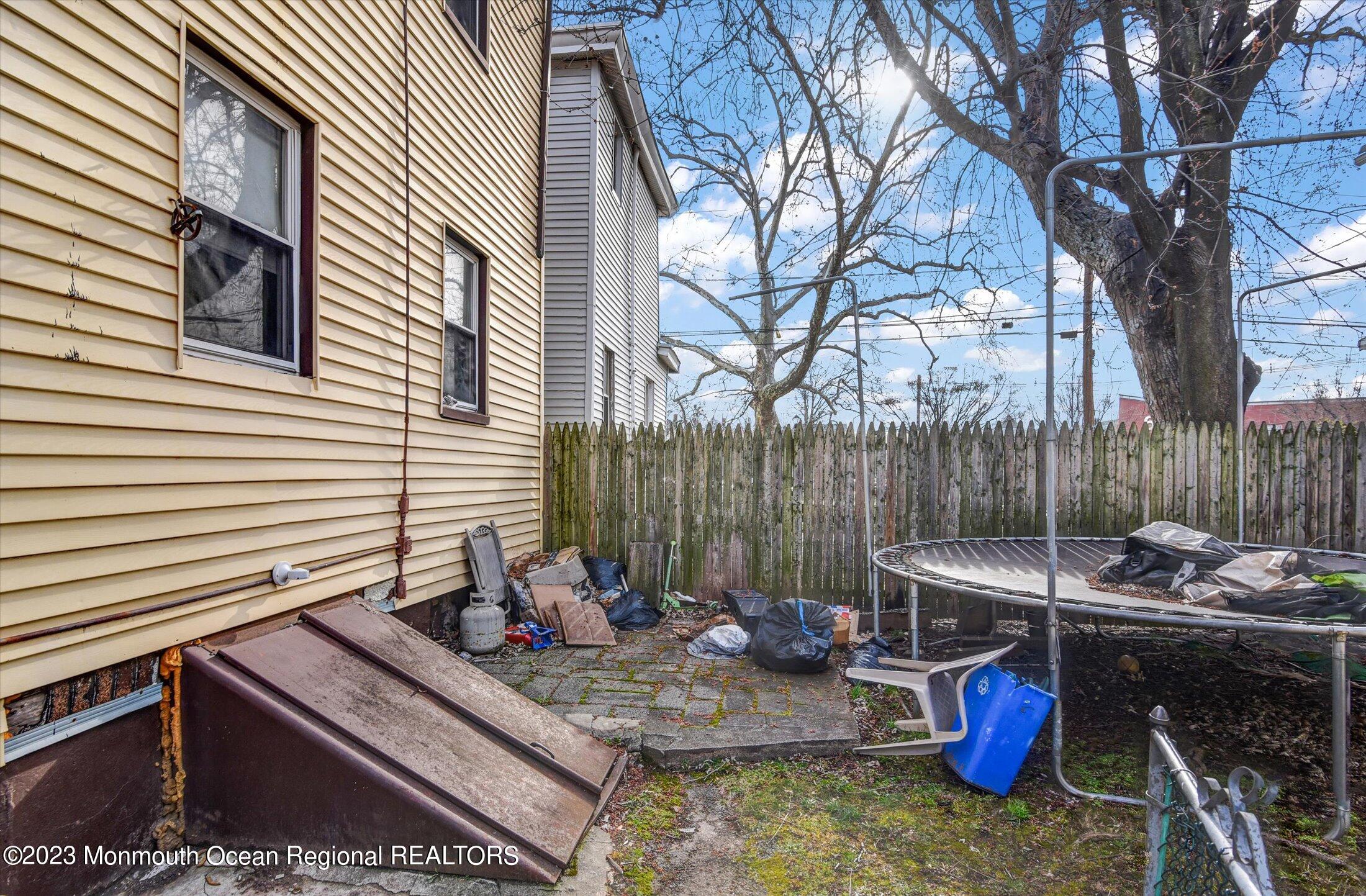 1058 Mary Street, Elizabeth, New Jersey image 16