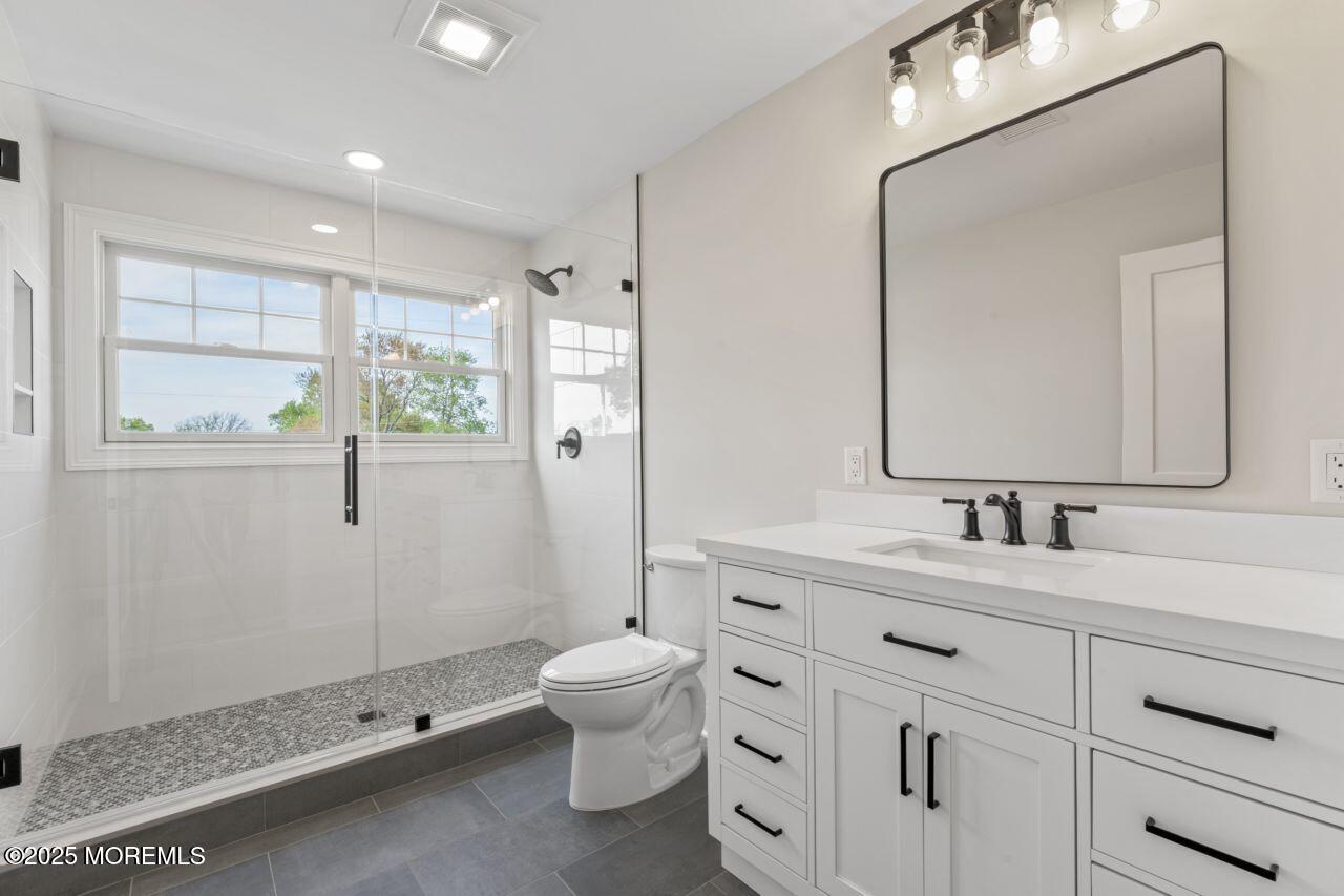516 Aumack Avenue, Union Beach, New Jersey image 39