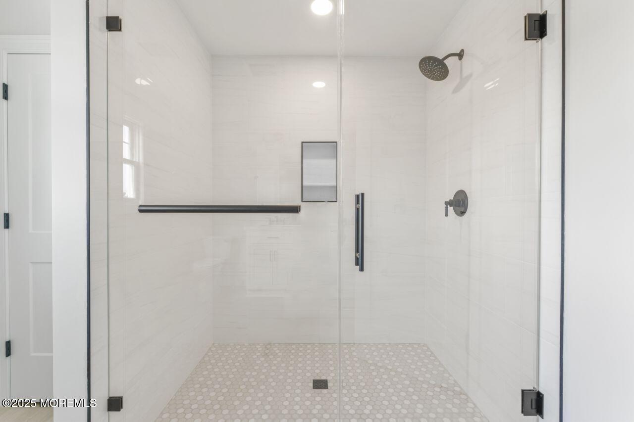 516 Aumack Avenue, Union Beach, New Jersey image 31