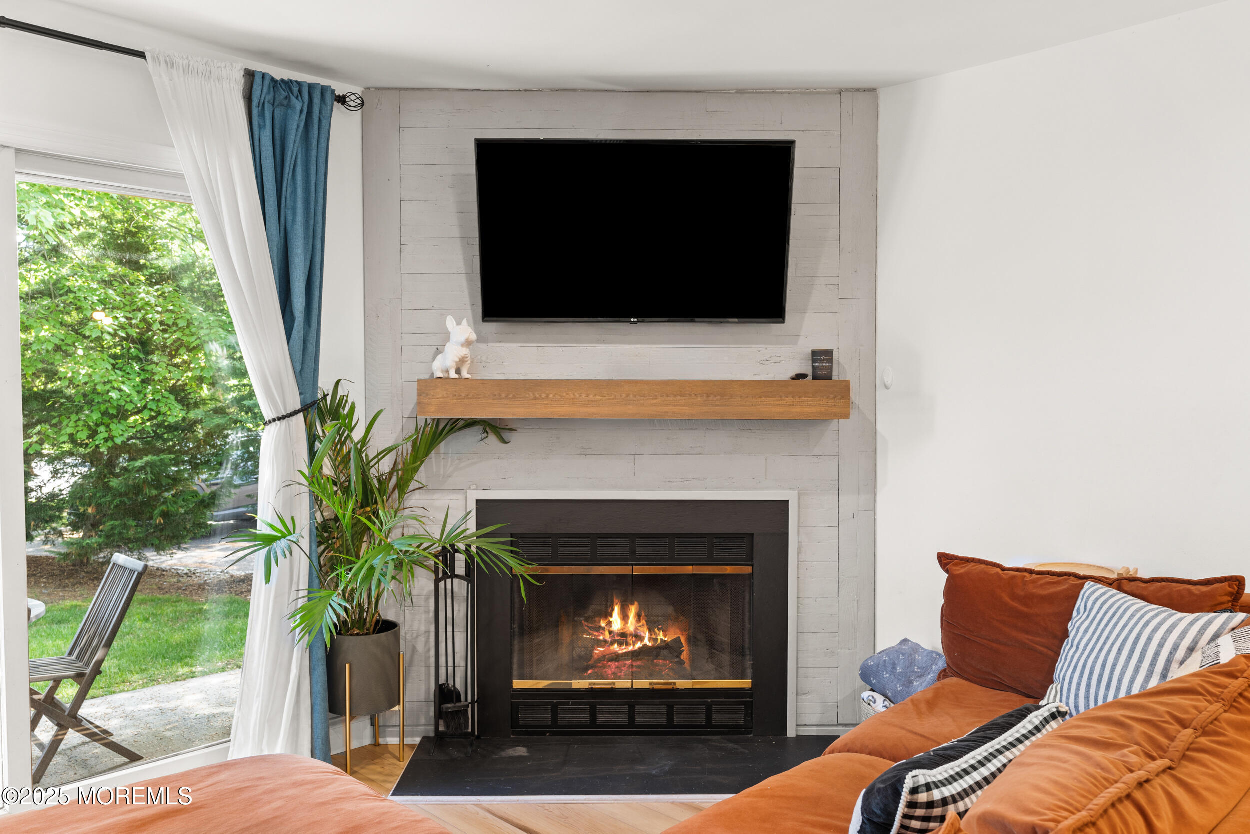 24 Shore Drive, Long Branch, New Jersey image 19