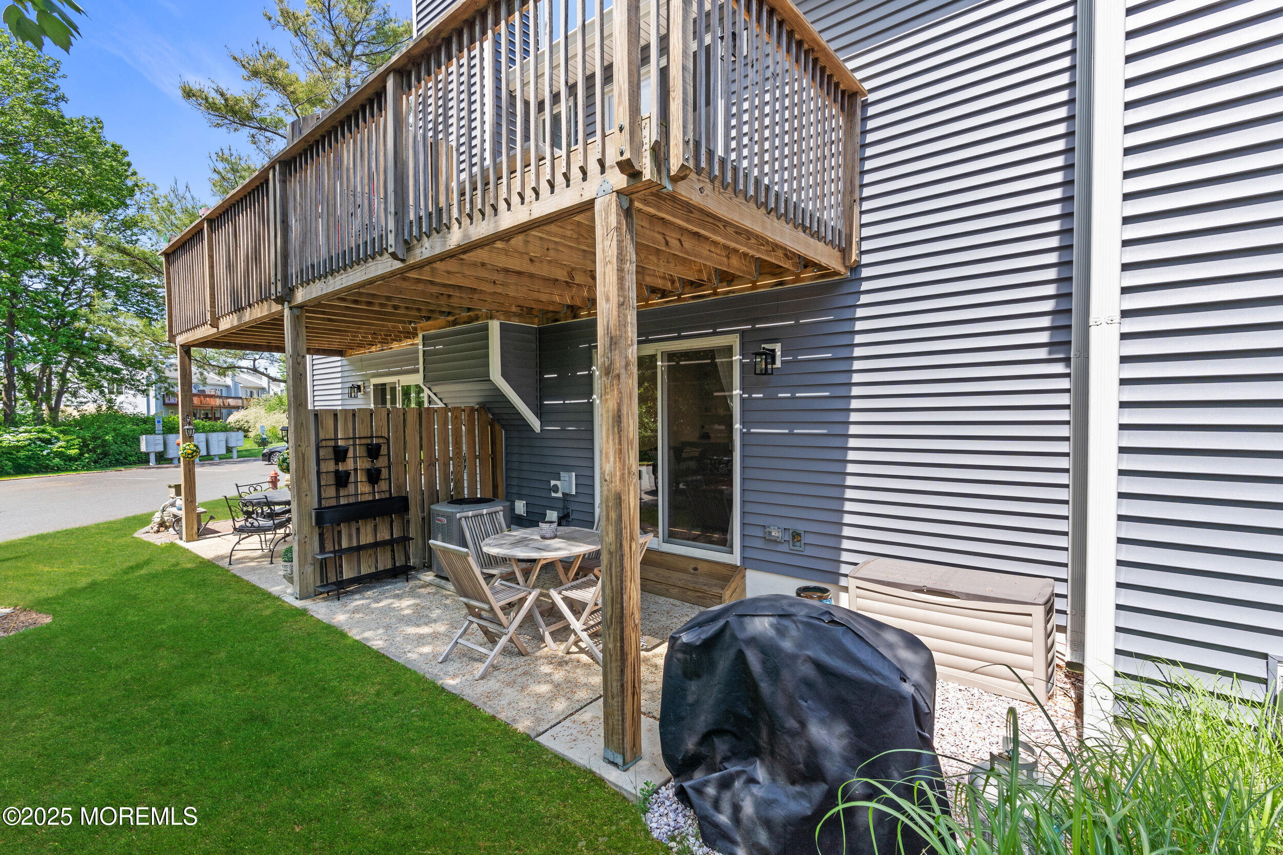 24 Shore Drive, Long Branch, New Jersey image 35