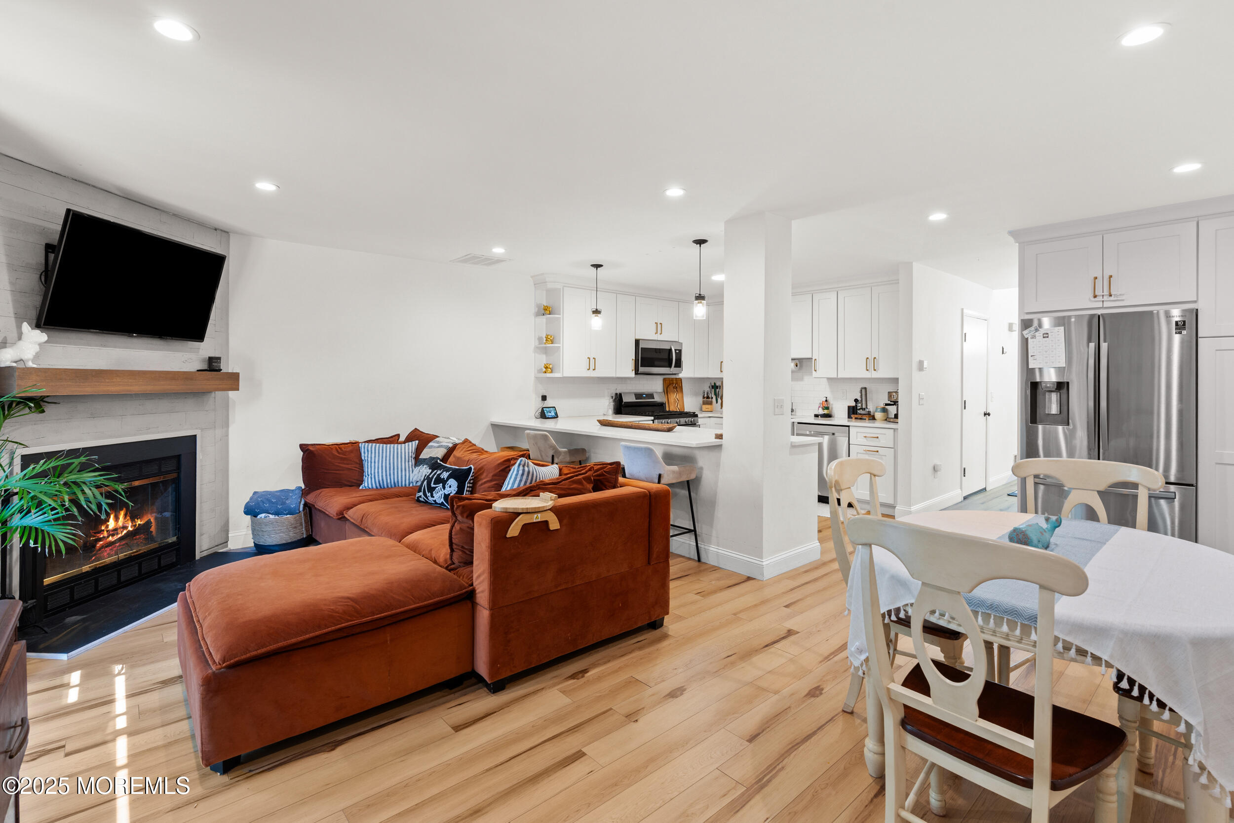 24 Shore Drive, Long Branch, New Jersey image 17