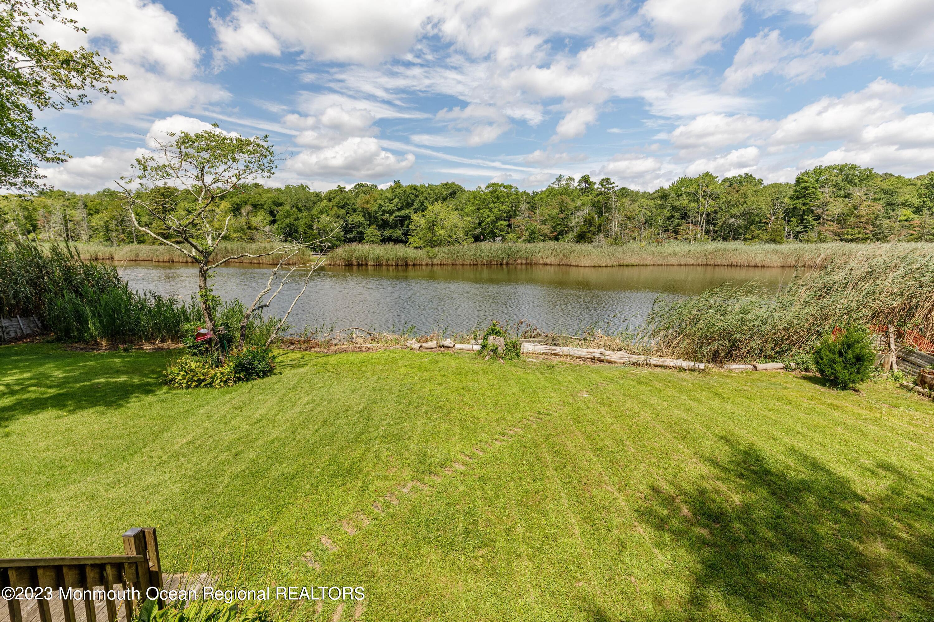 417 Riverside Drive, Bayville, New Jersey image 4