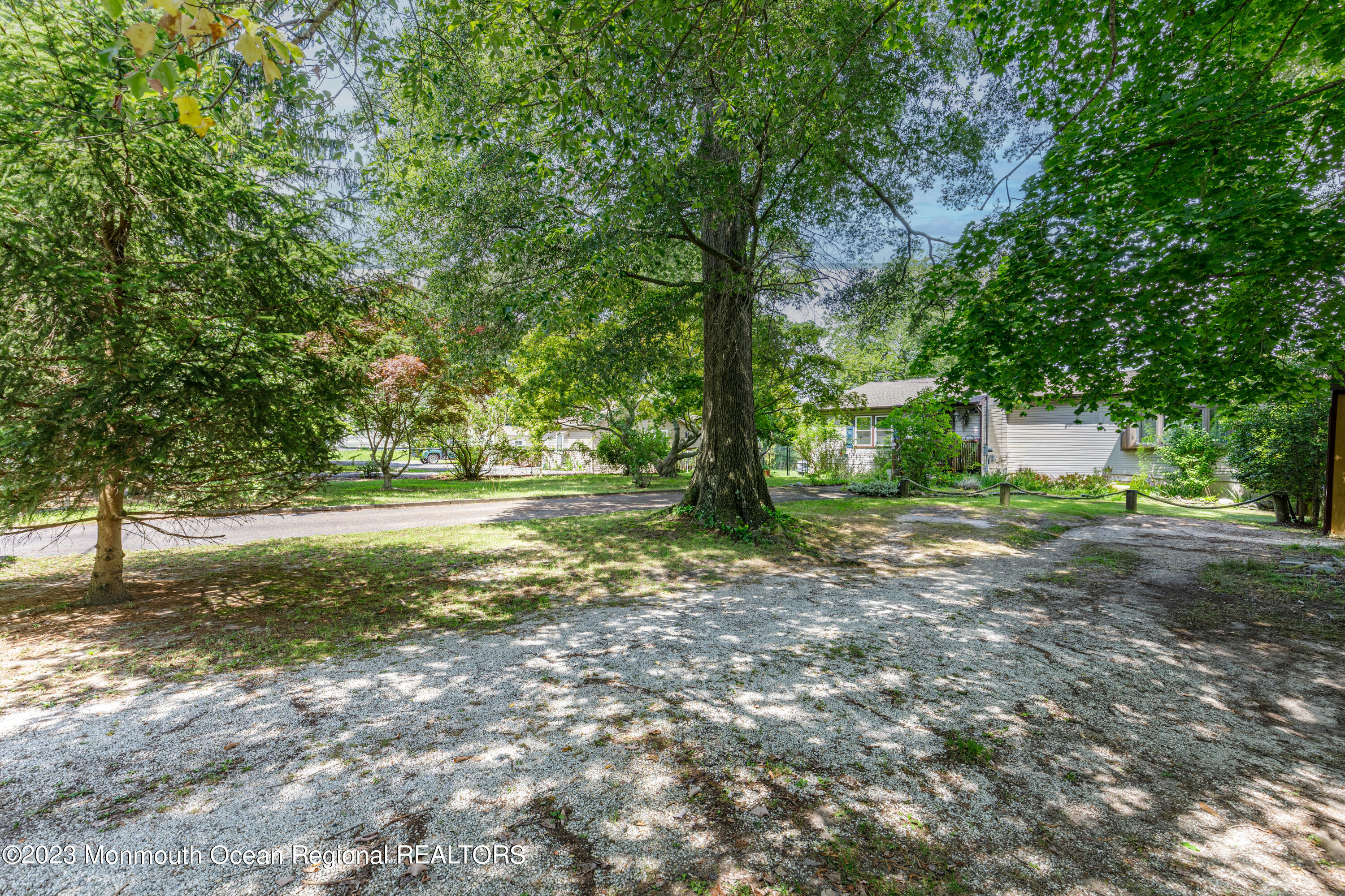 417 Riverside Drive, Bayville, New Jersey image 6