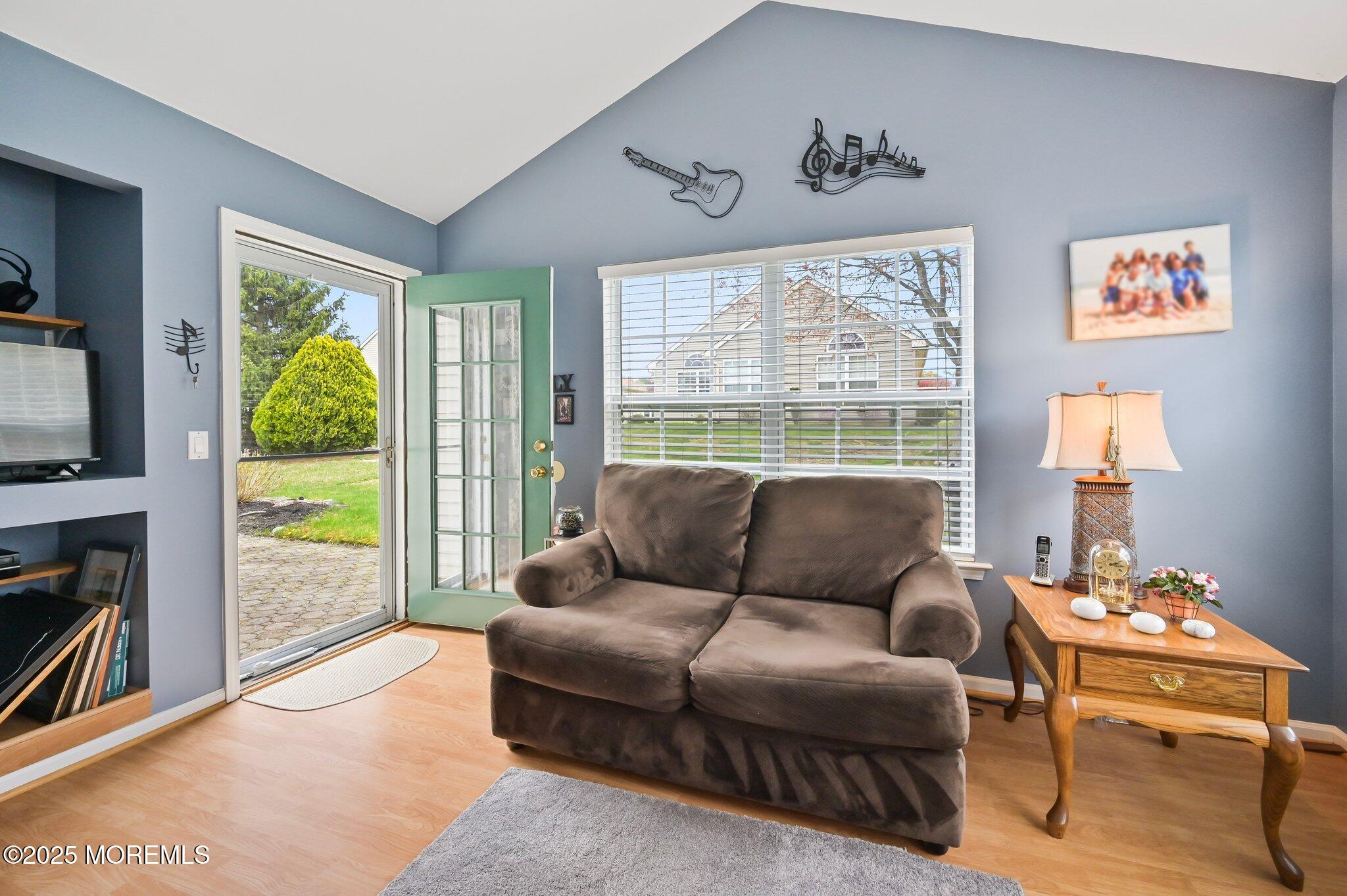 2705 Brookdale Court, Toms River, New Jersey image 8