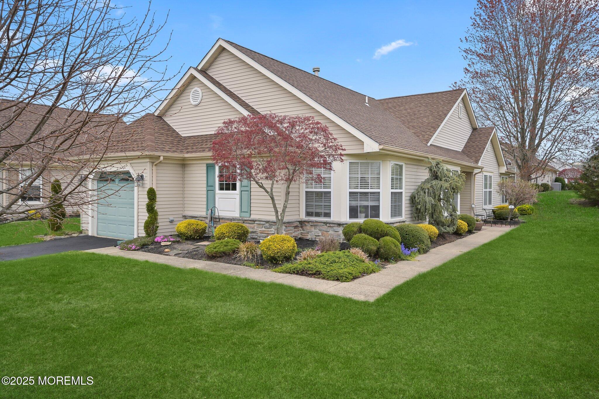 2705 Brookdale Court, Toms River, New Jersey image 1