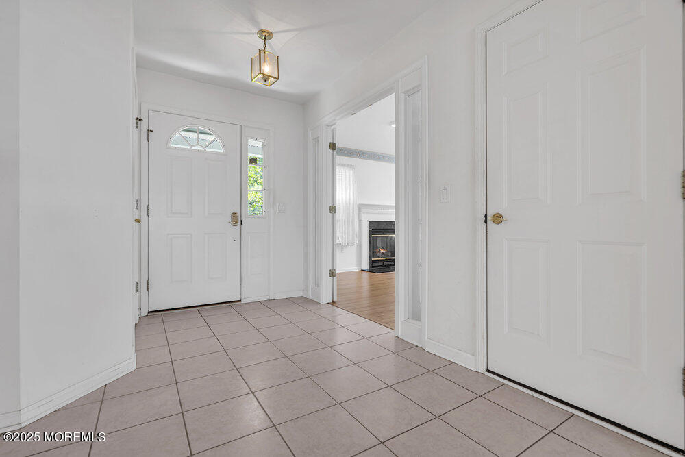 3167 Wood Spring Lane, Toms River, New Jersey image 6