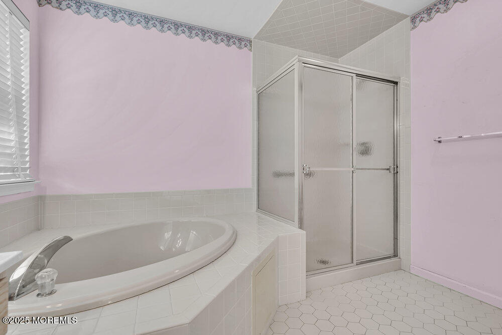3167 Wood Spring Lane, Toms River, New Jersey image 31